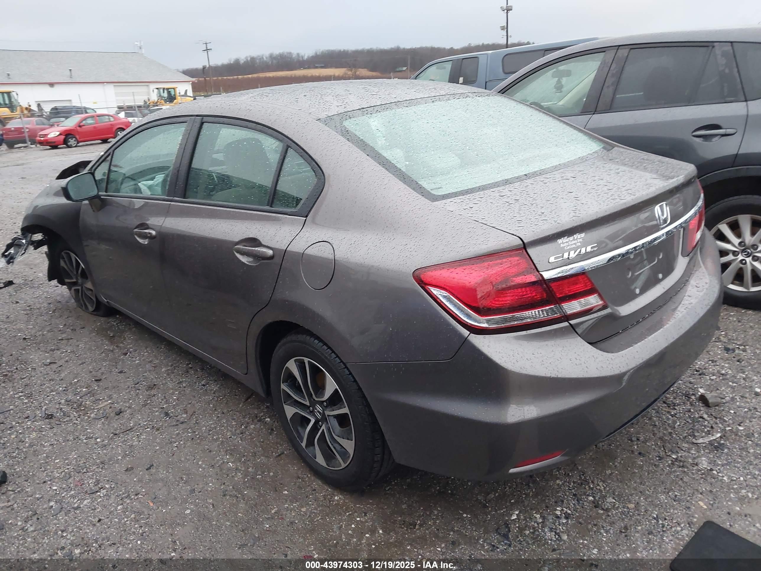 HONDA CIVIC image 3