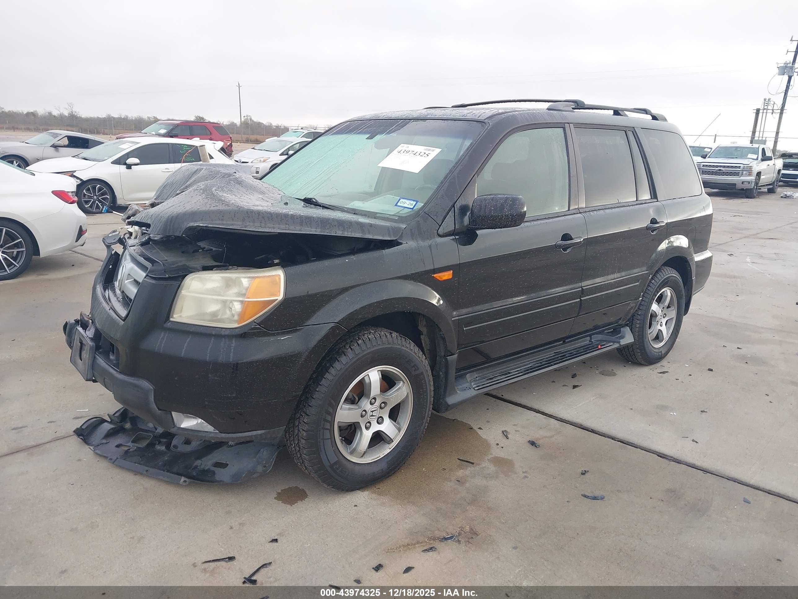 HONDA PILOT image 2
