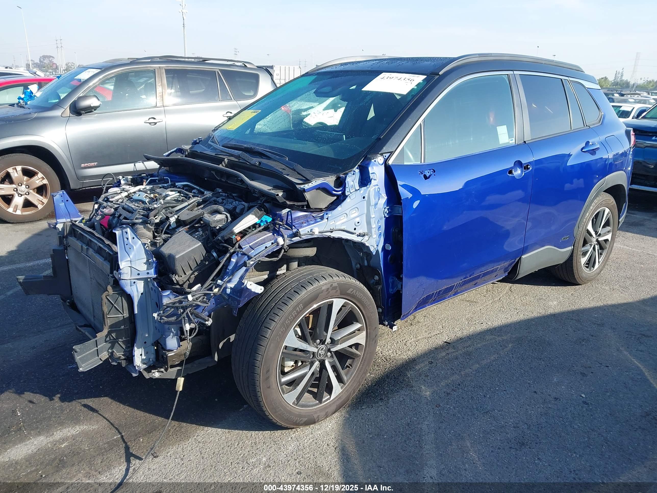TOYOTA COROLLA image 2