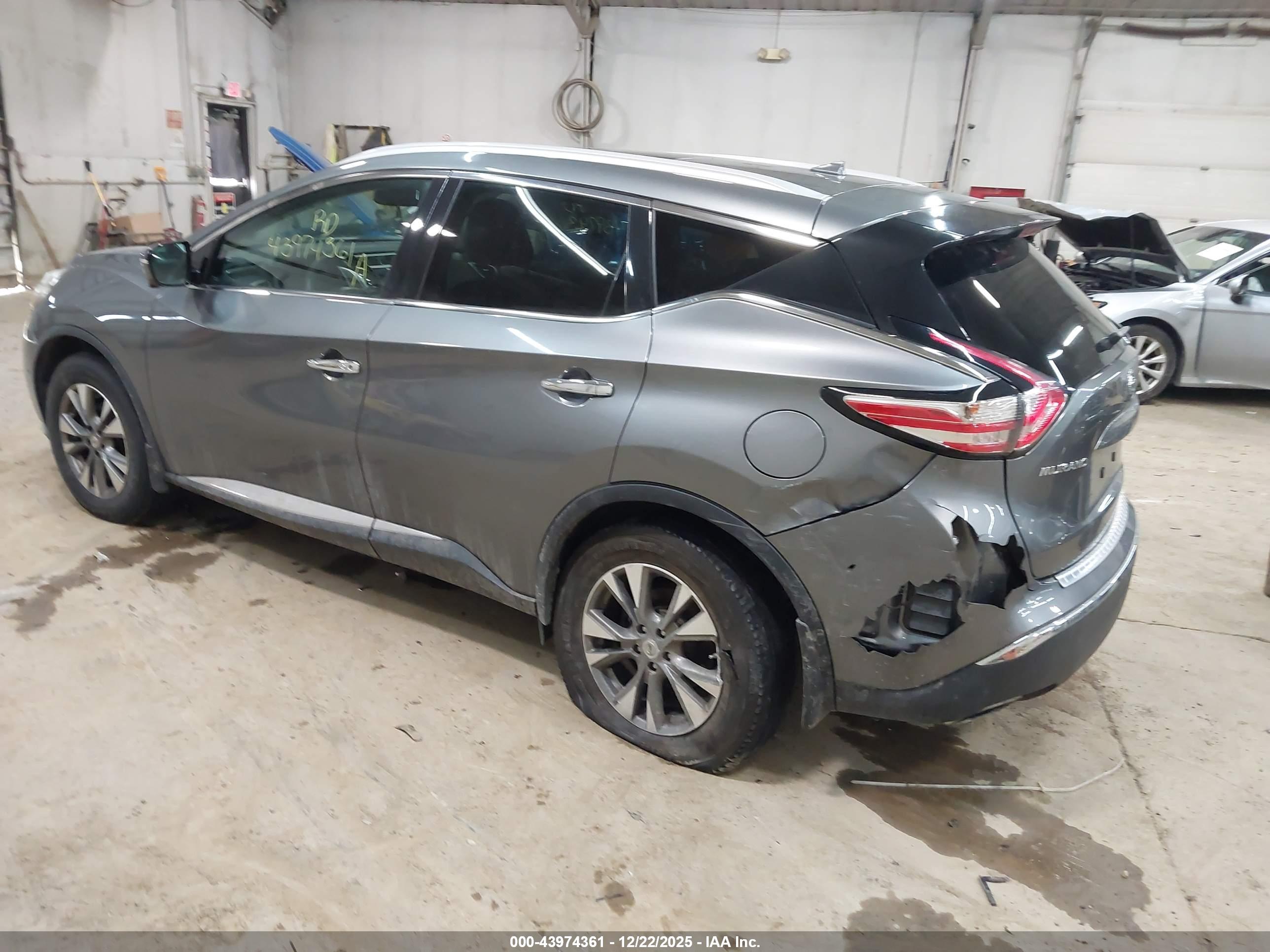 NISSAN MURANO image 3