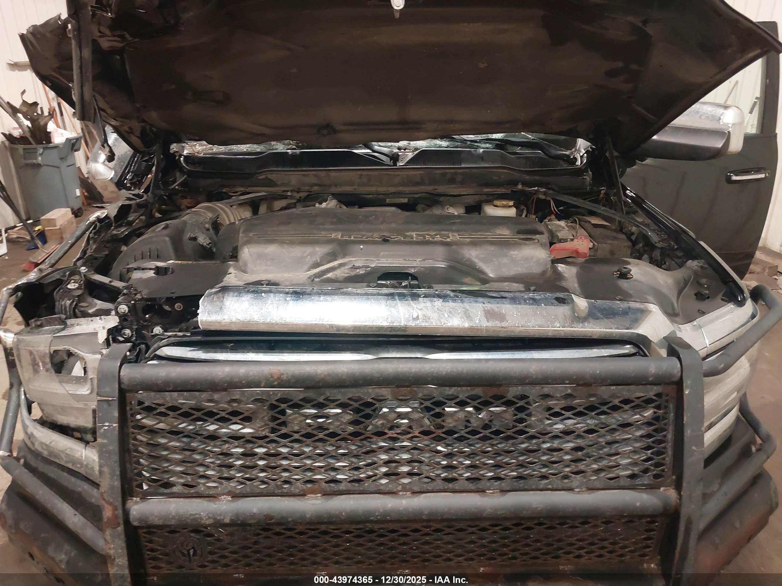 RAM 2500 image 10