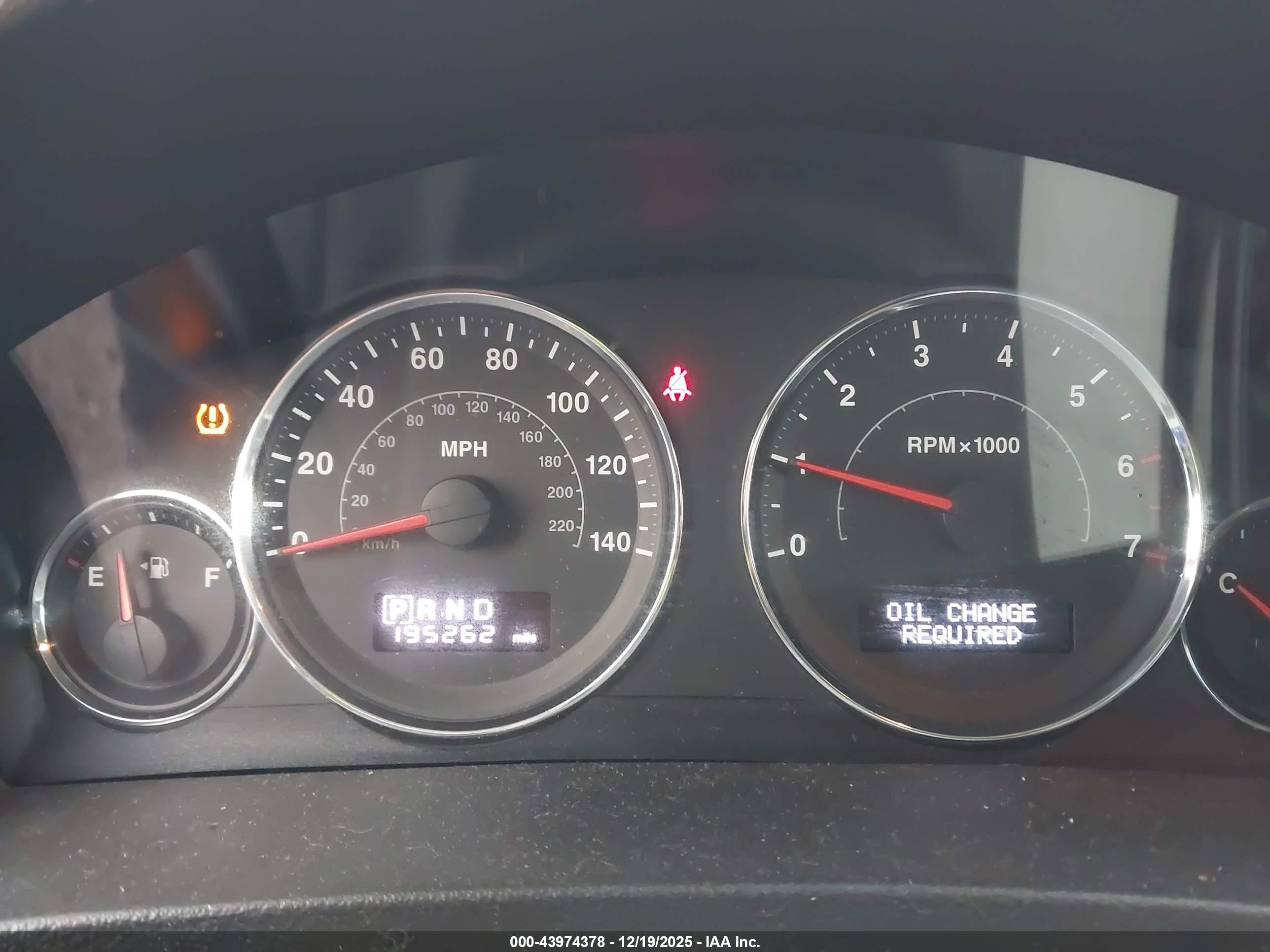 JEEP GRAND image 7