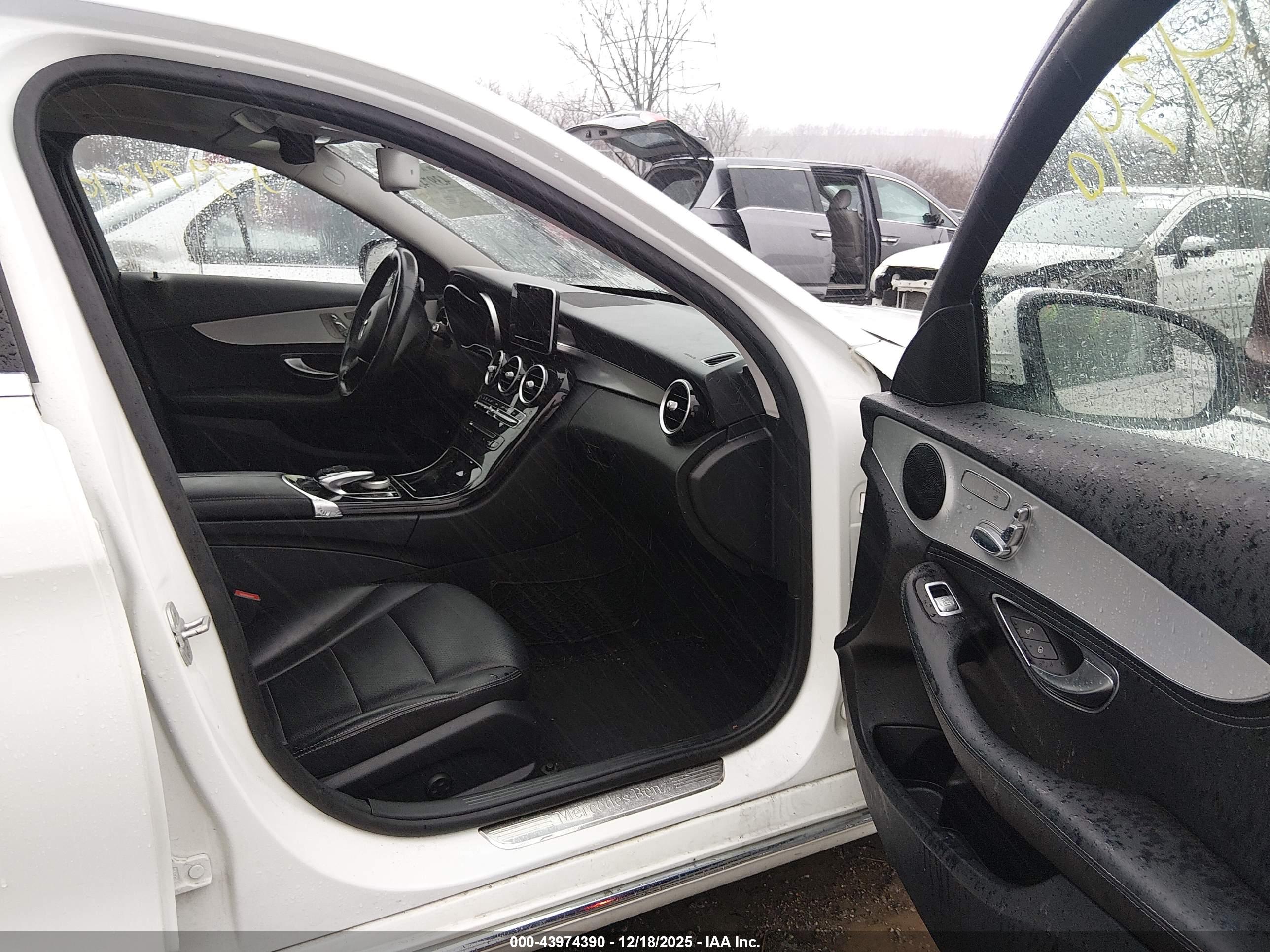 MERCEDES-BENZ C image 5