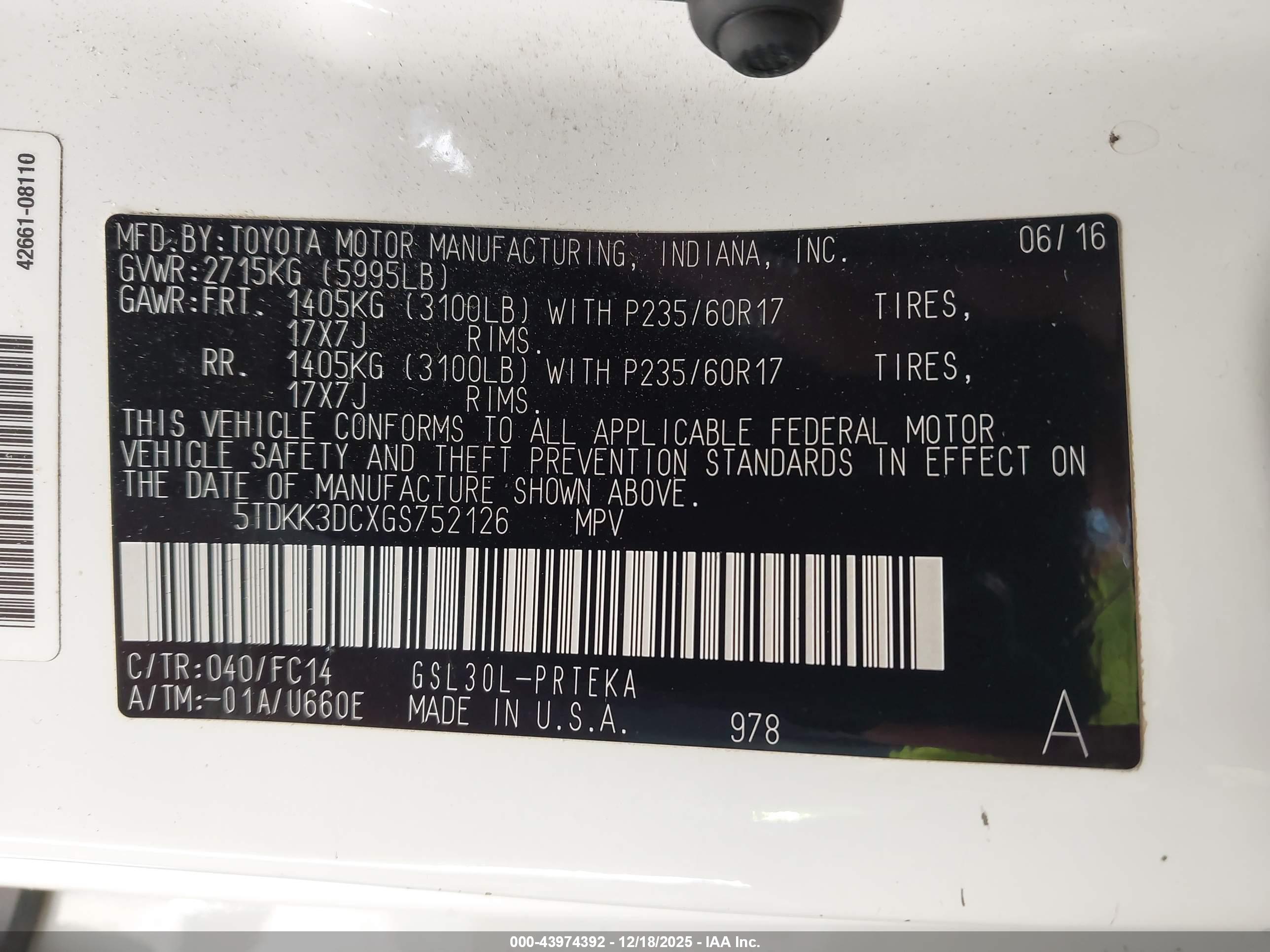 TOYOTA SIENNA image 9