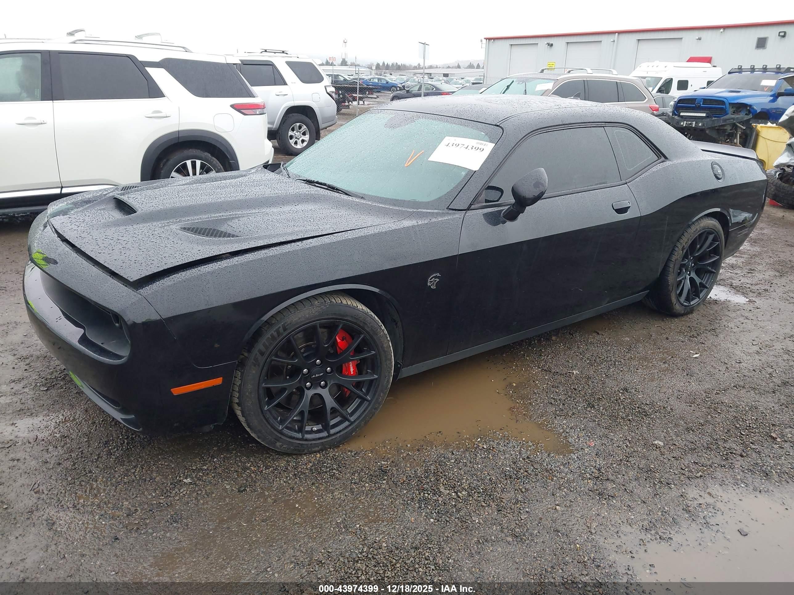 DODGE CHALLENGER image 2