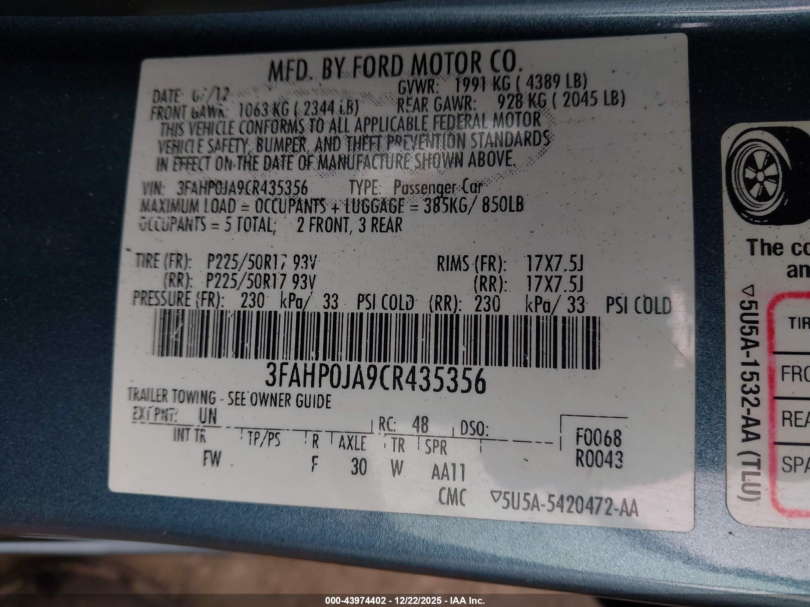 FORD FUSION image 9