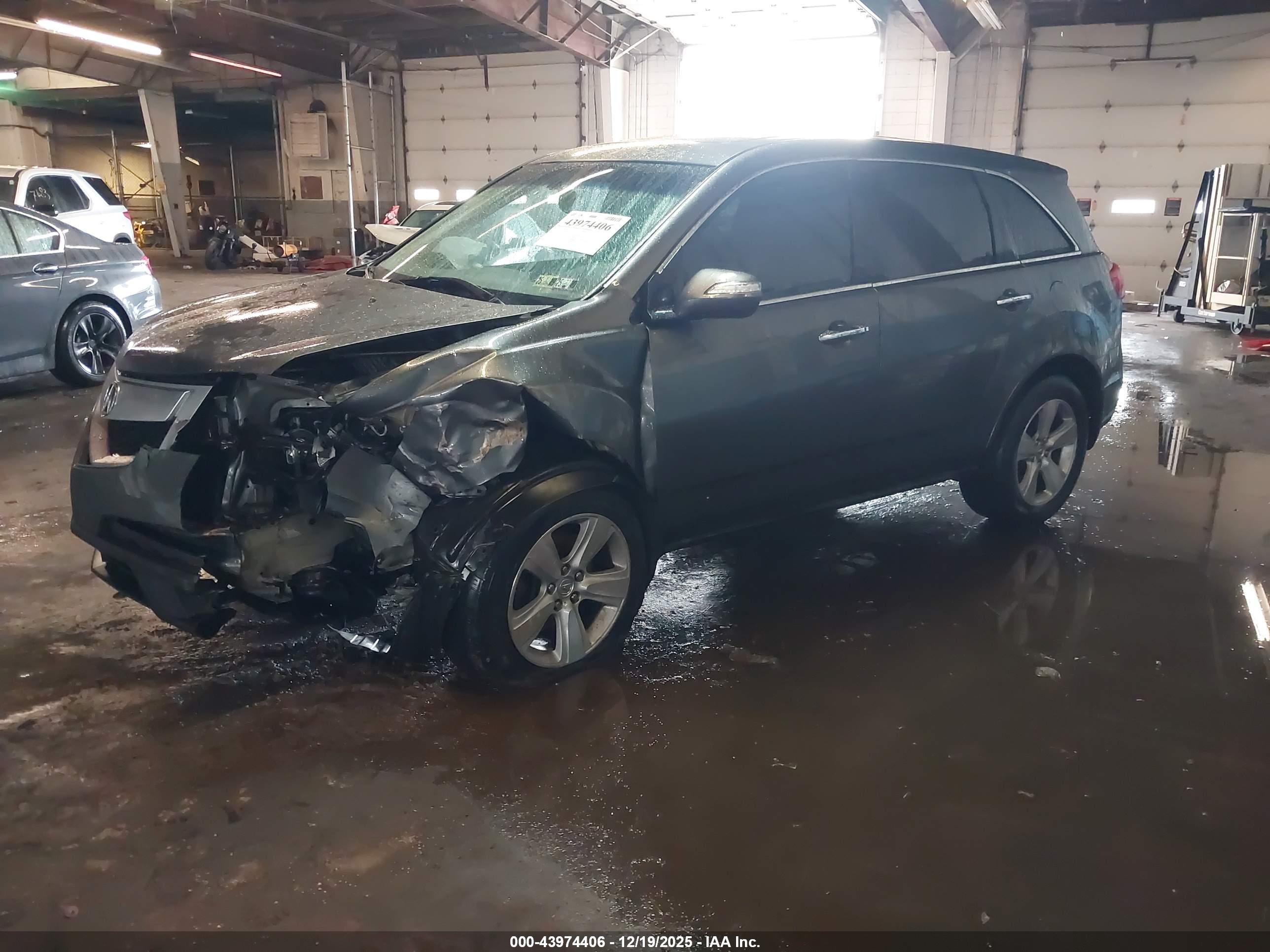 ACURA MDX image 2