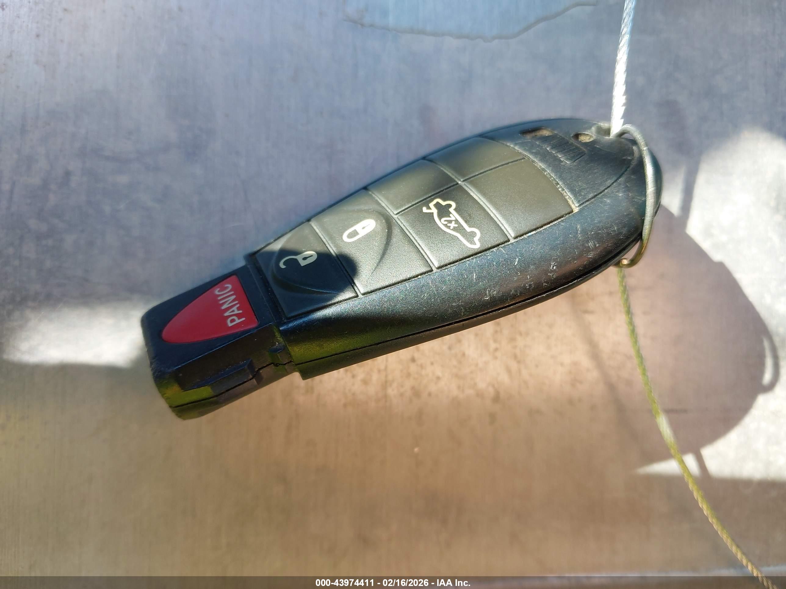 DODGE CHALLENGER image 11