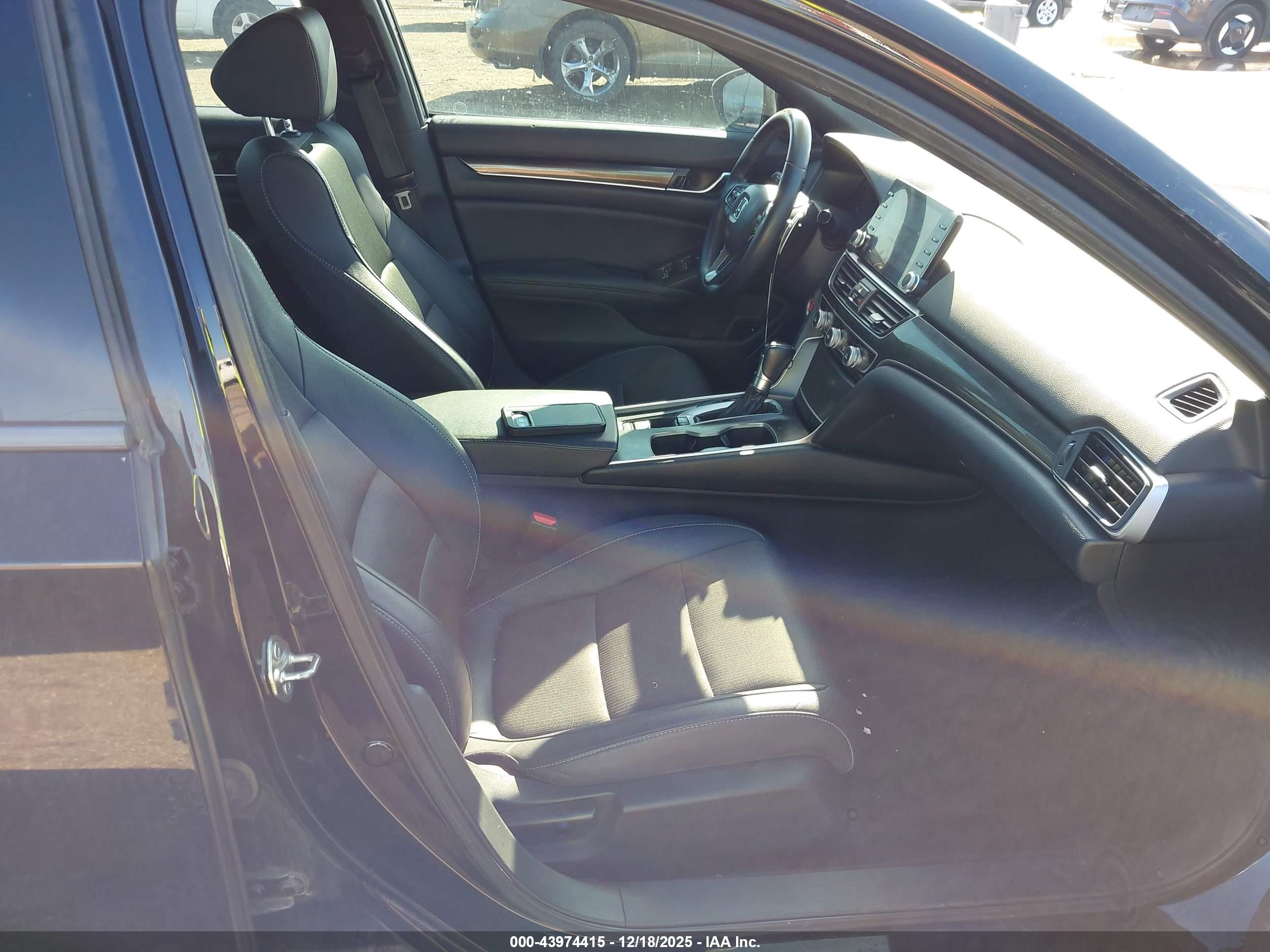 HONDA ACCORD image 5