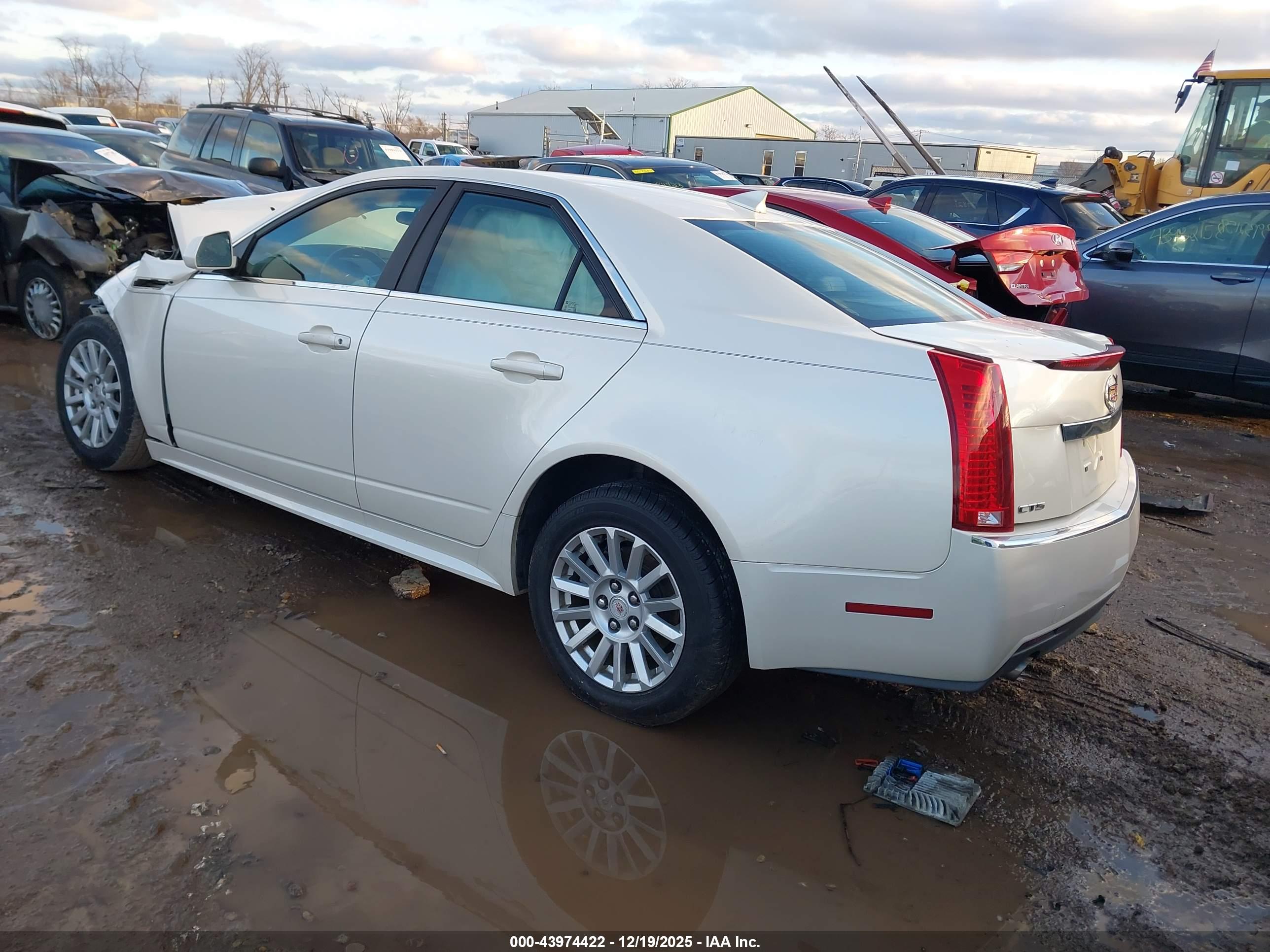 CADILLAC CTS image 3