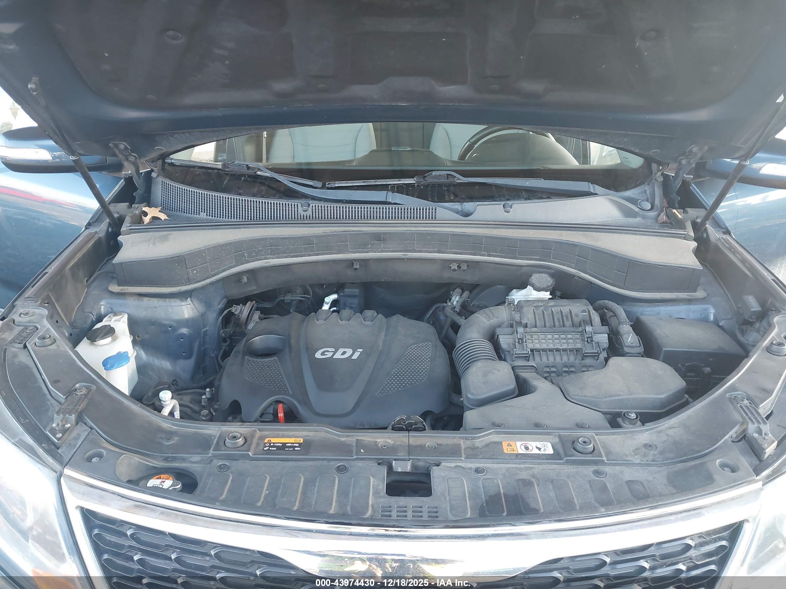 KIA SORENTO image 10