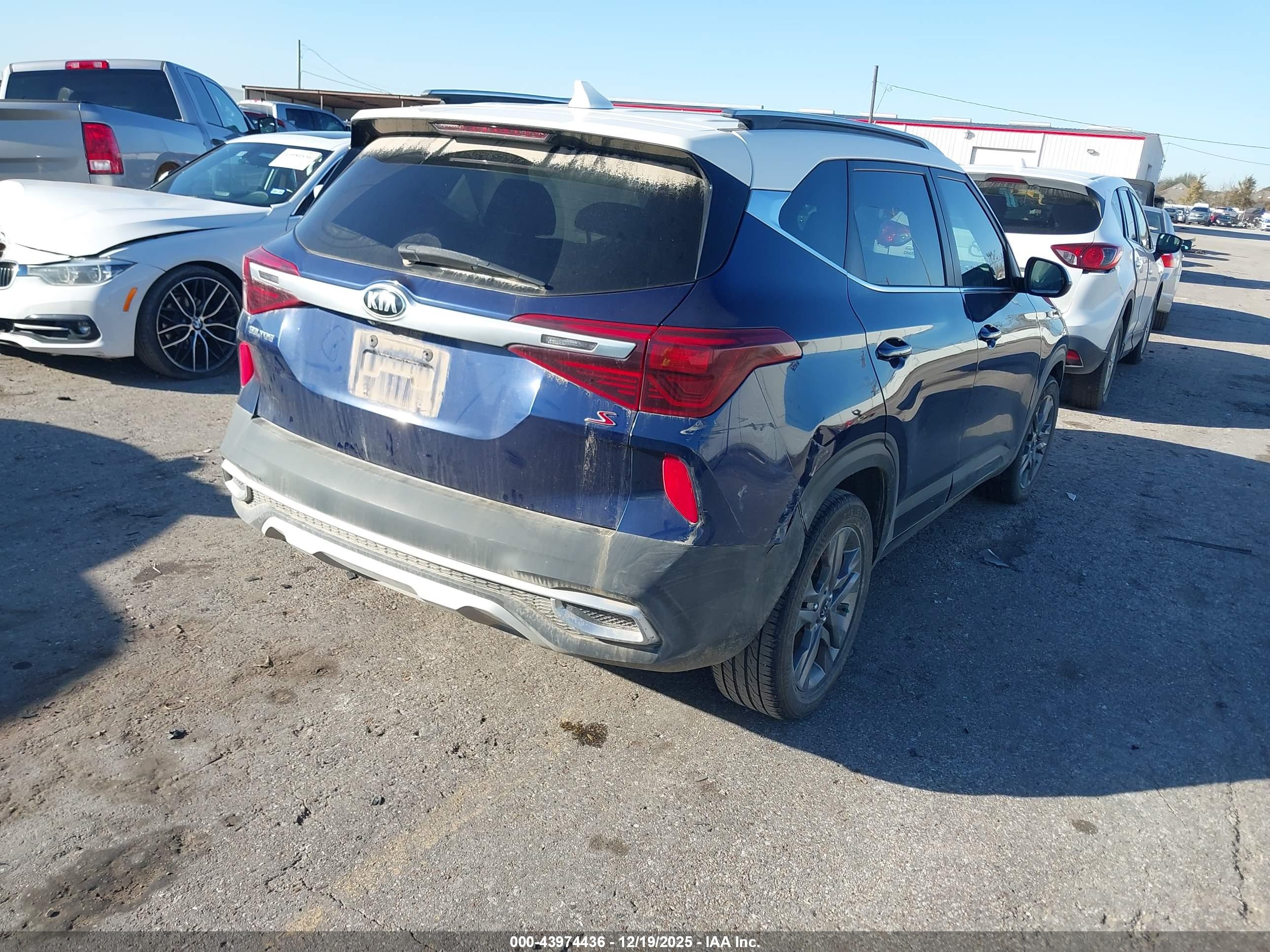 KIA SELTOS image 4
