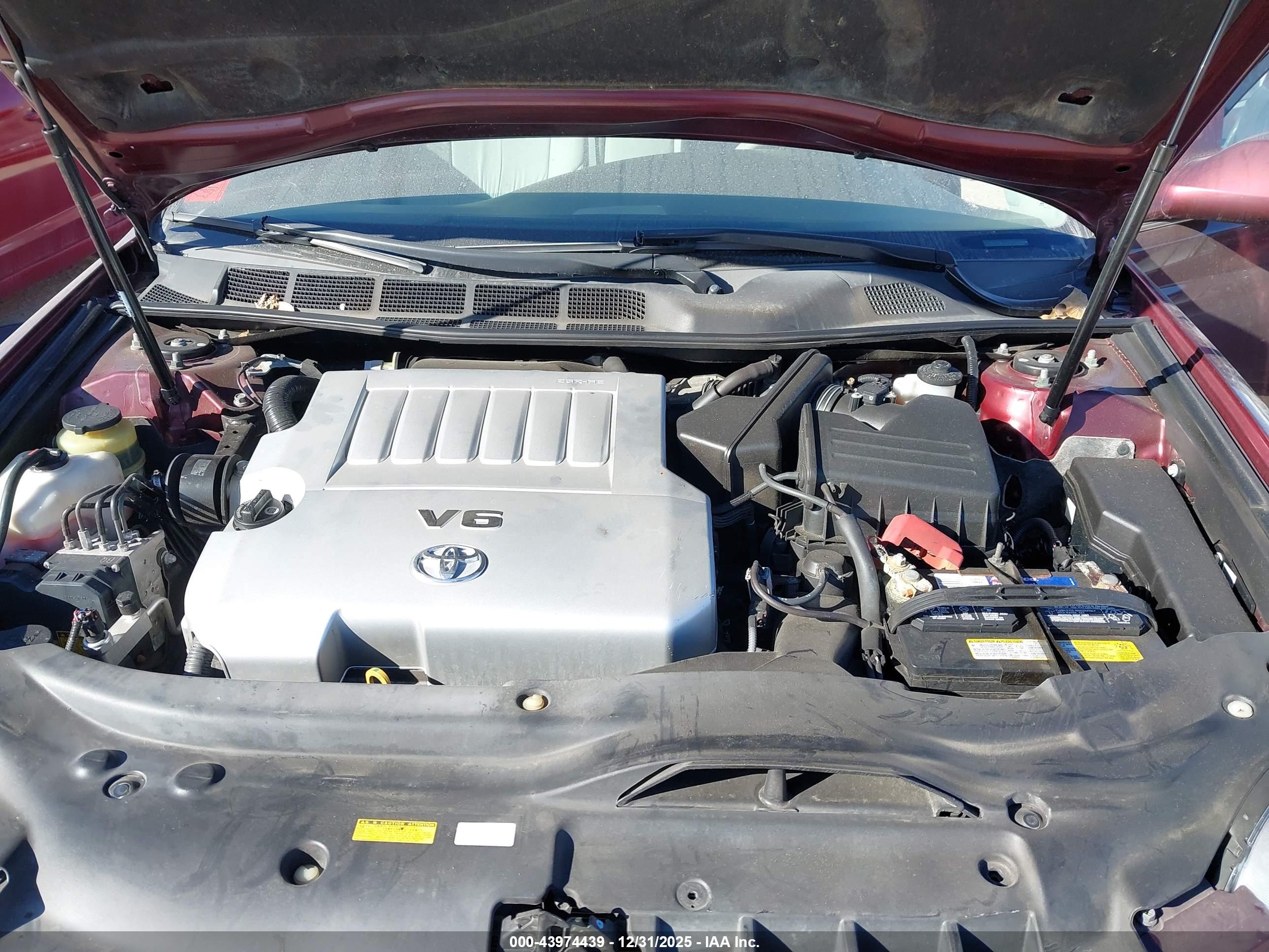 TOYOTA AVALON image 10