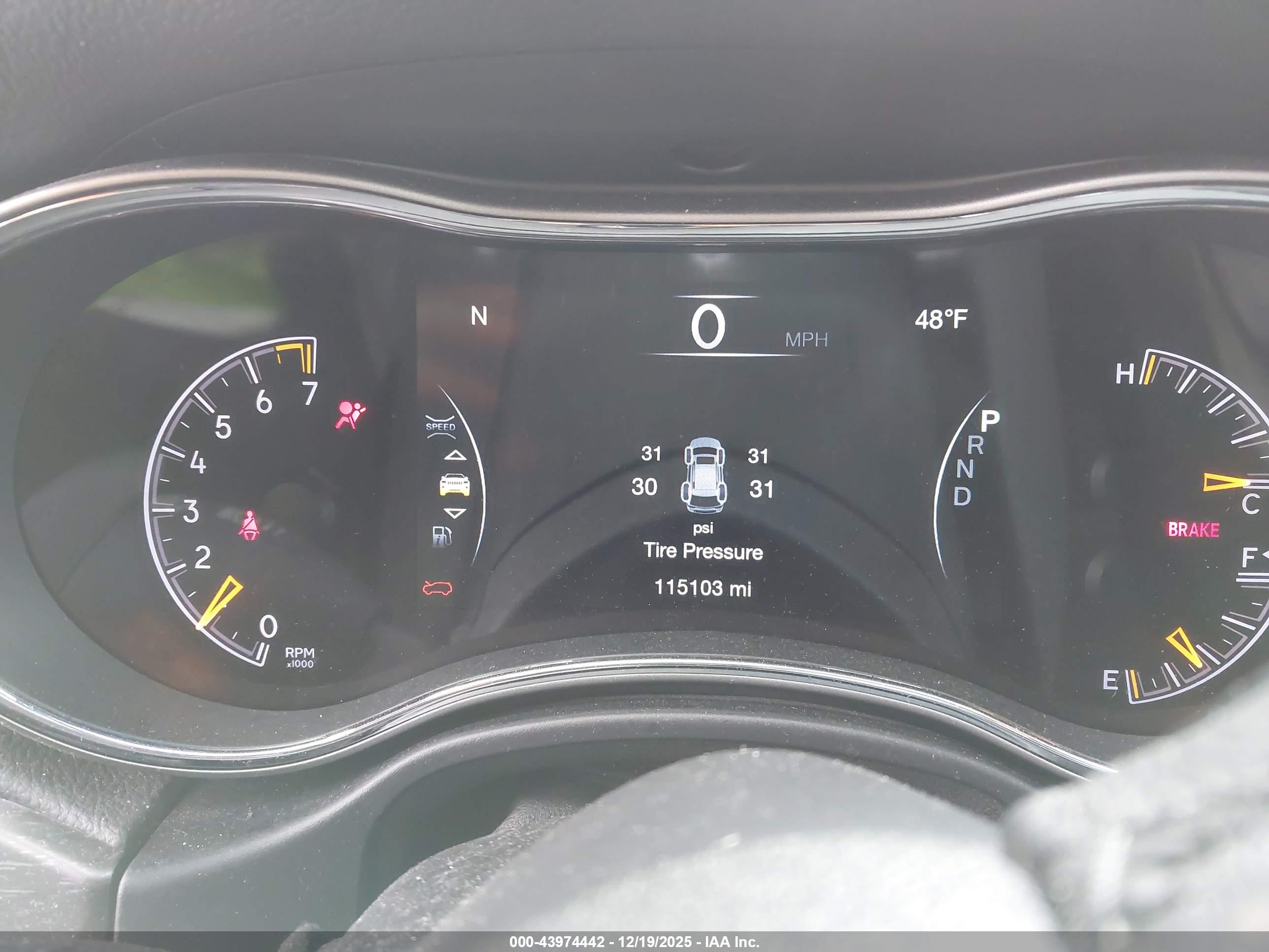 JEEP GRAND image 7