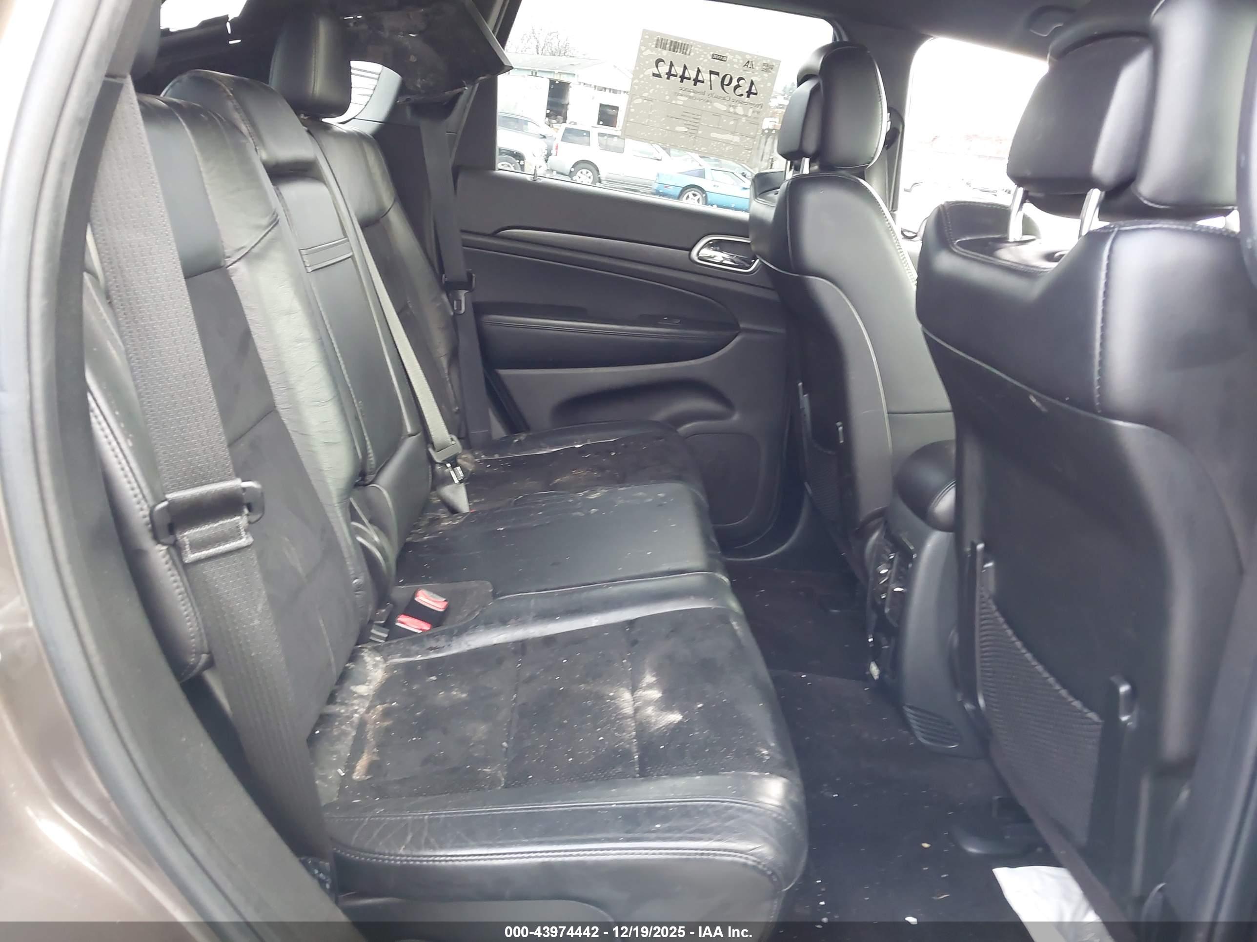JEEP GRAND image 8
