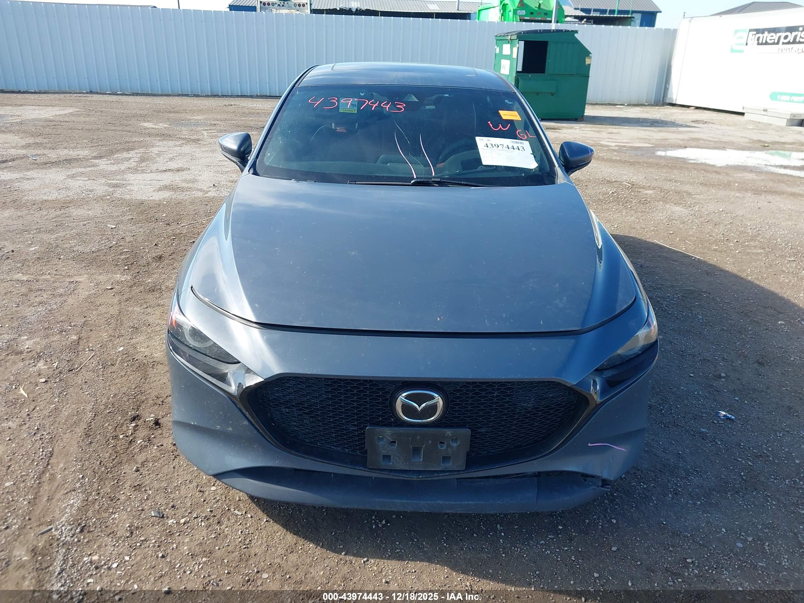 MAZDA MAZDA3 image 6