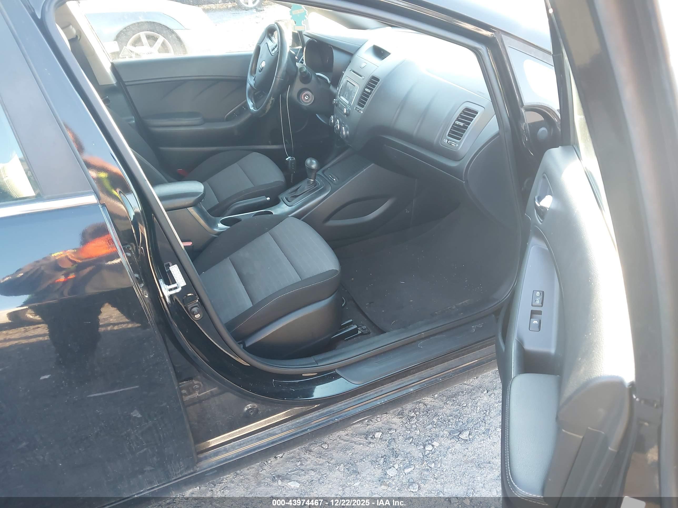 KIA FORTE image 5