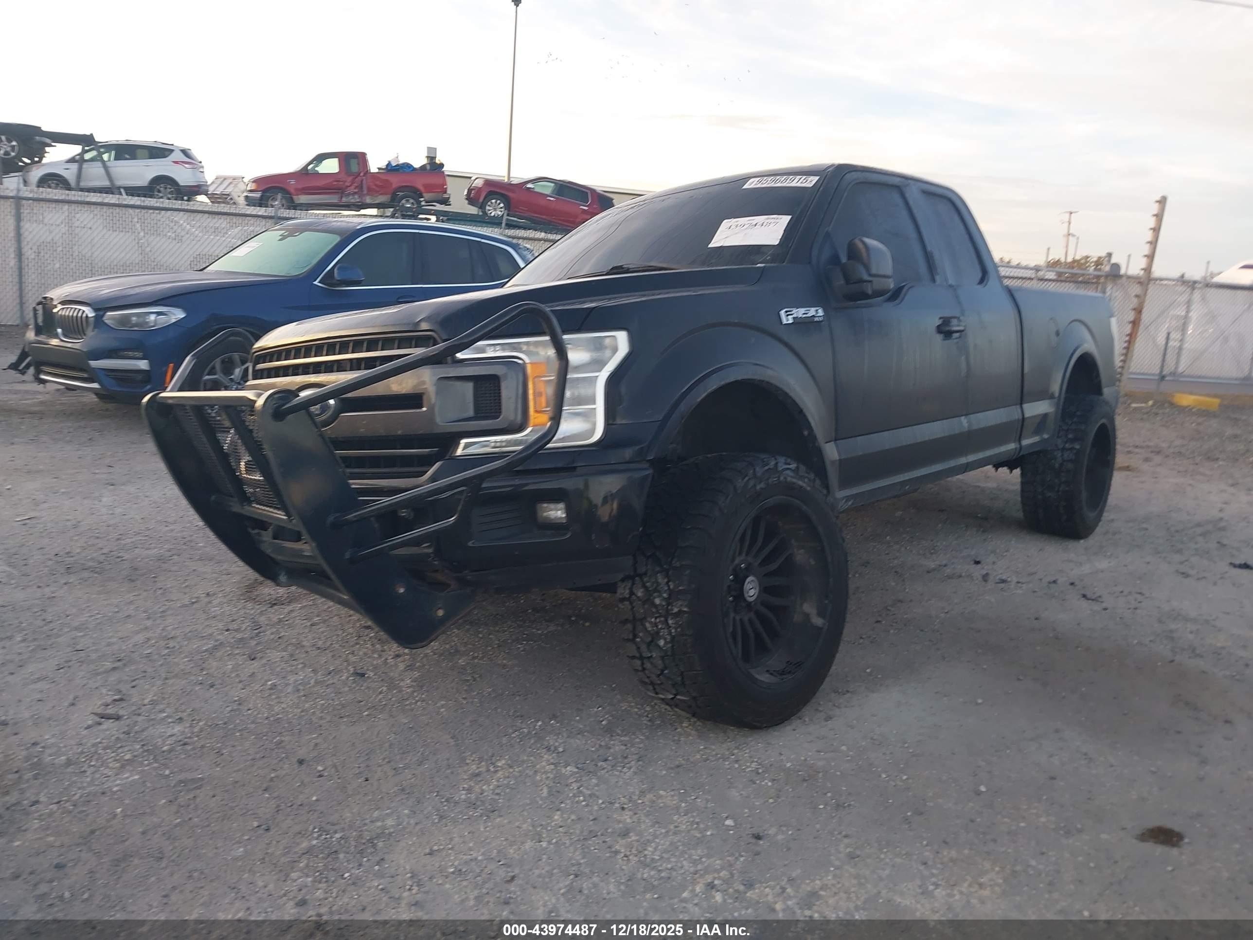 FORD F-150 image 2