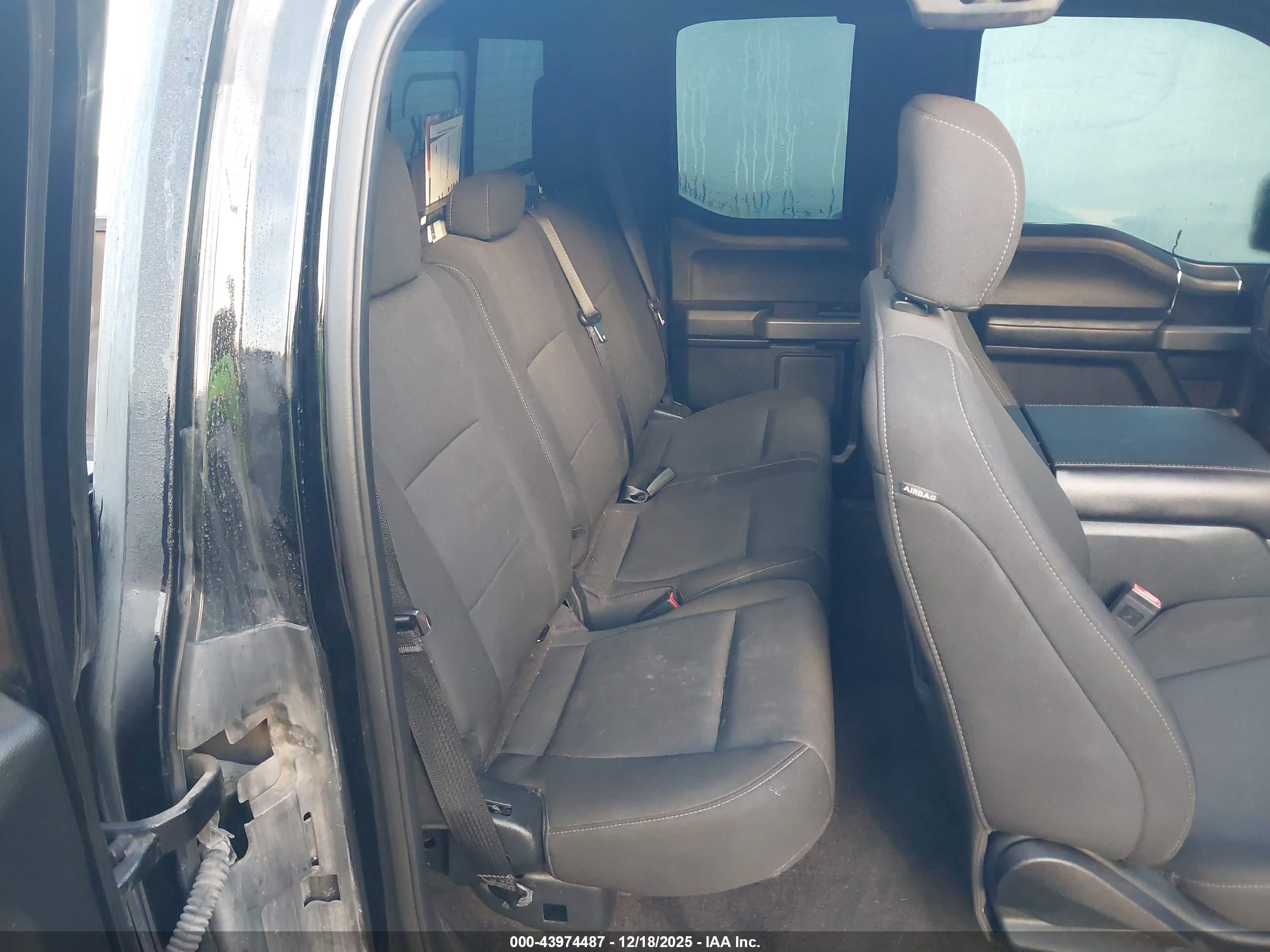FORD F-150 image 8