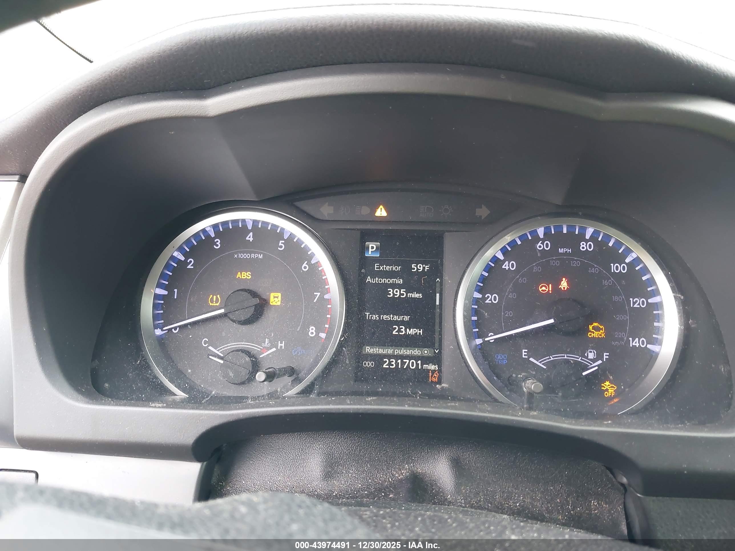 TOYOTA HIGHLANDER image 7