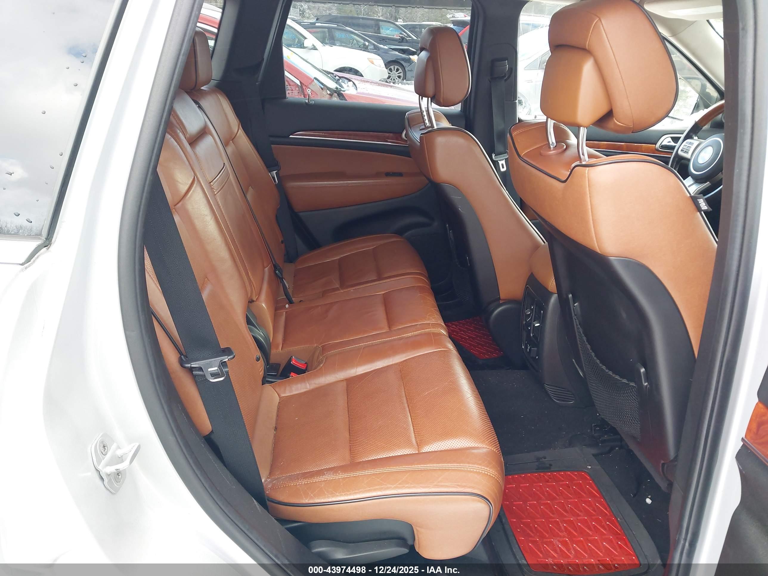 JEEP GRAND image 8