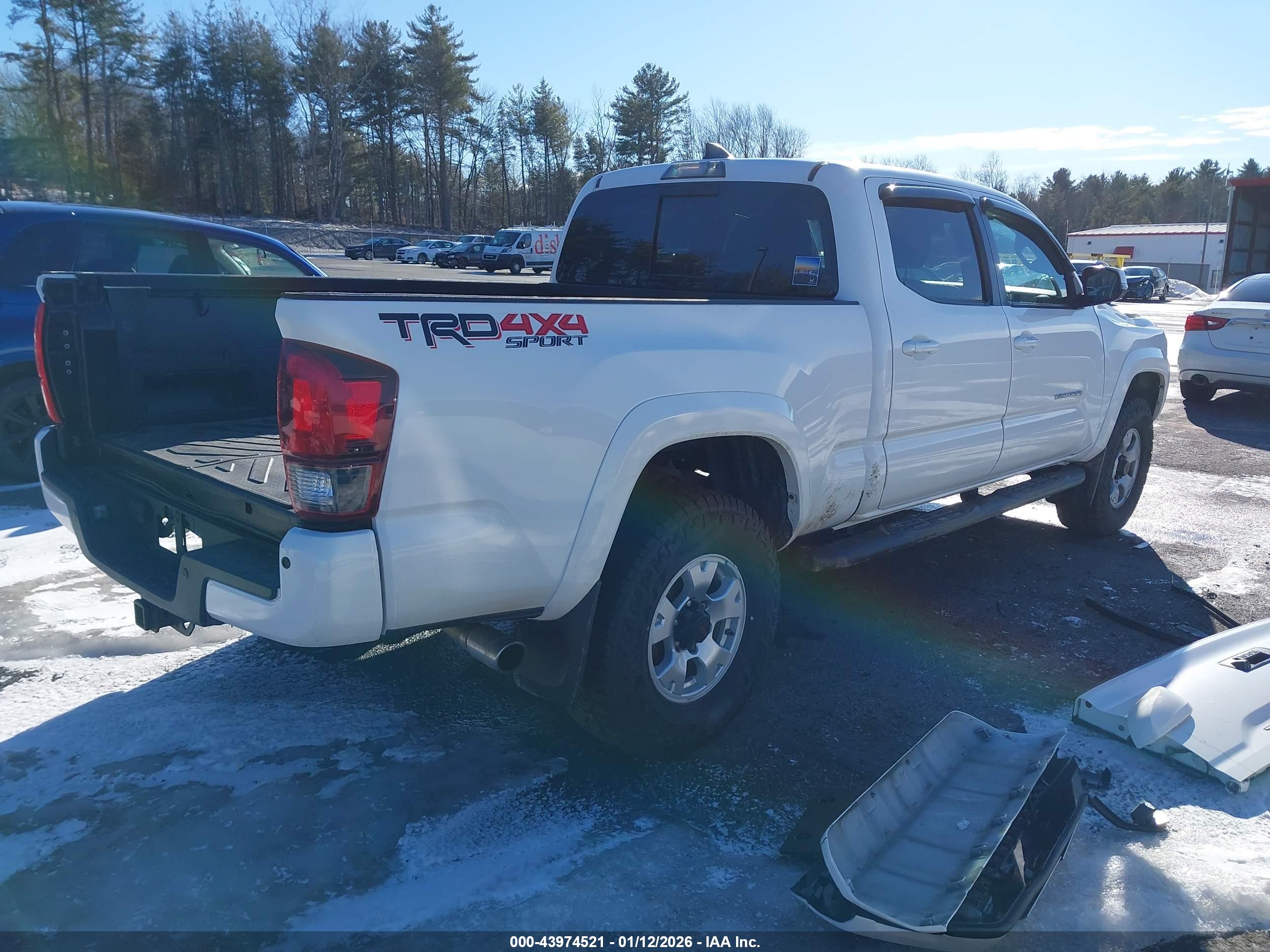 TOYOTA TACOMA image 4