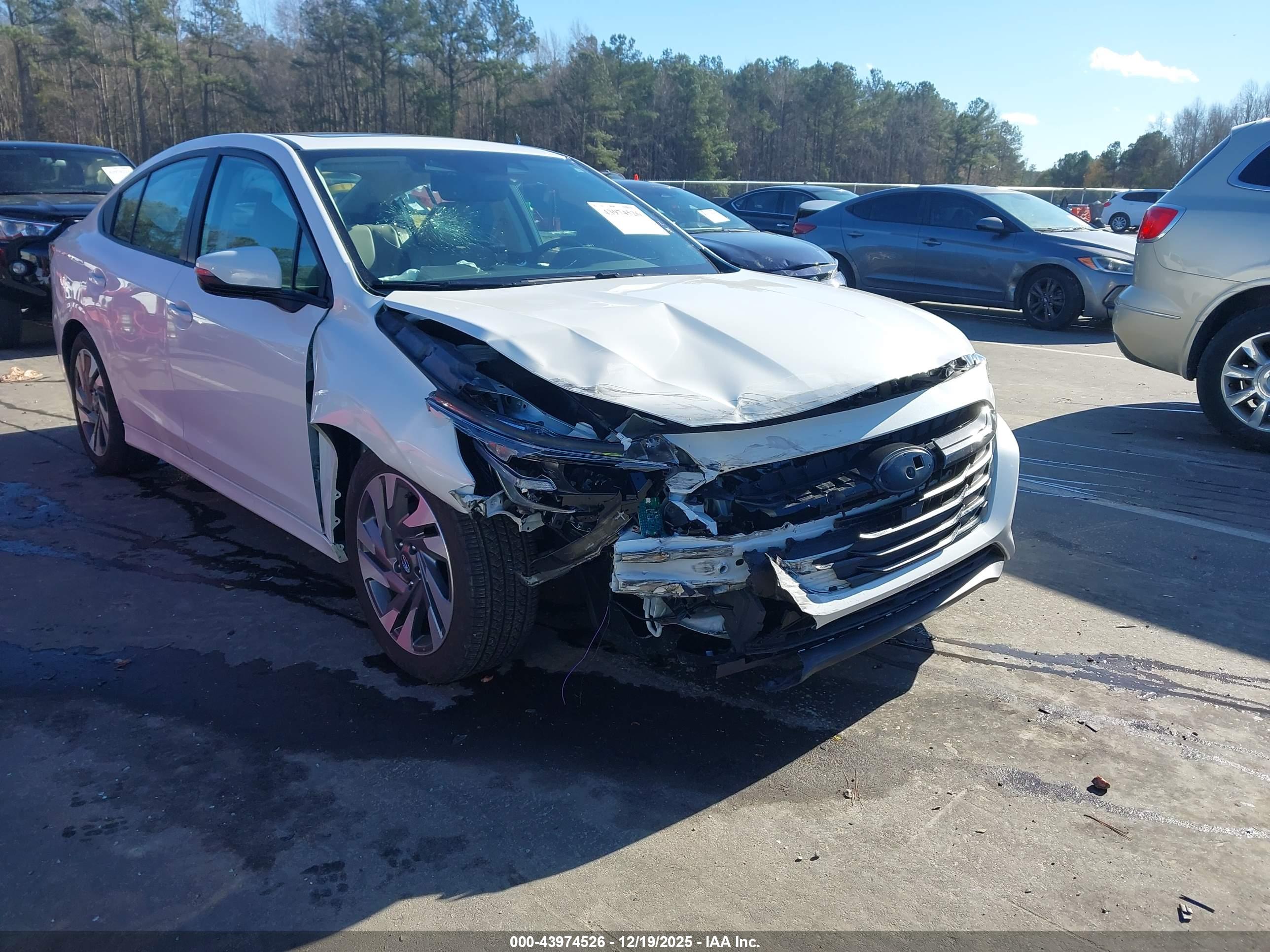 SUBARU LEGACY image 6