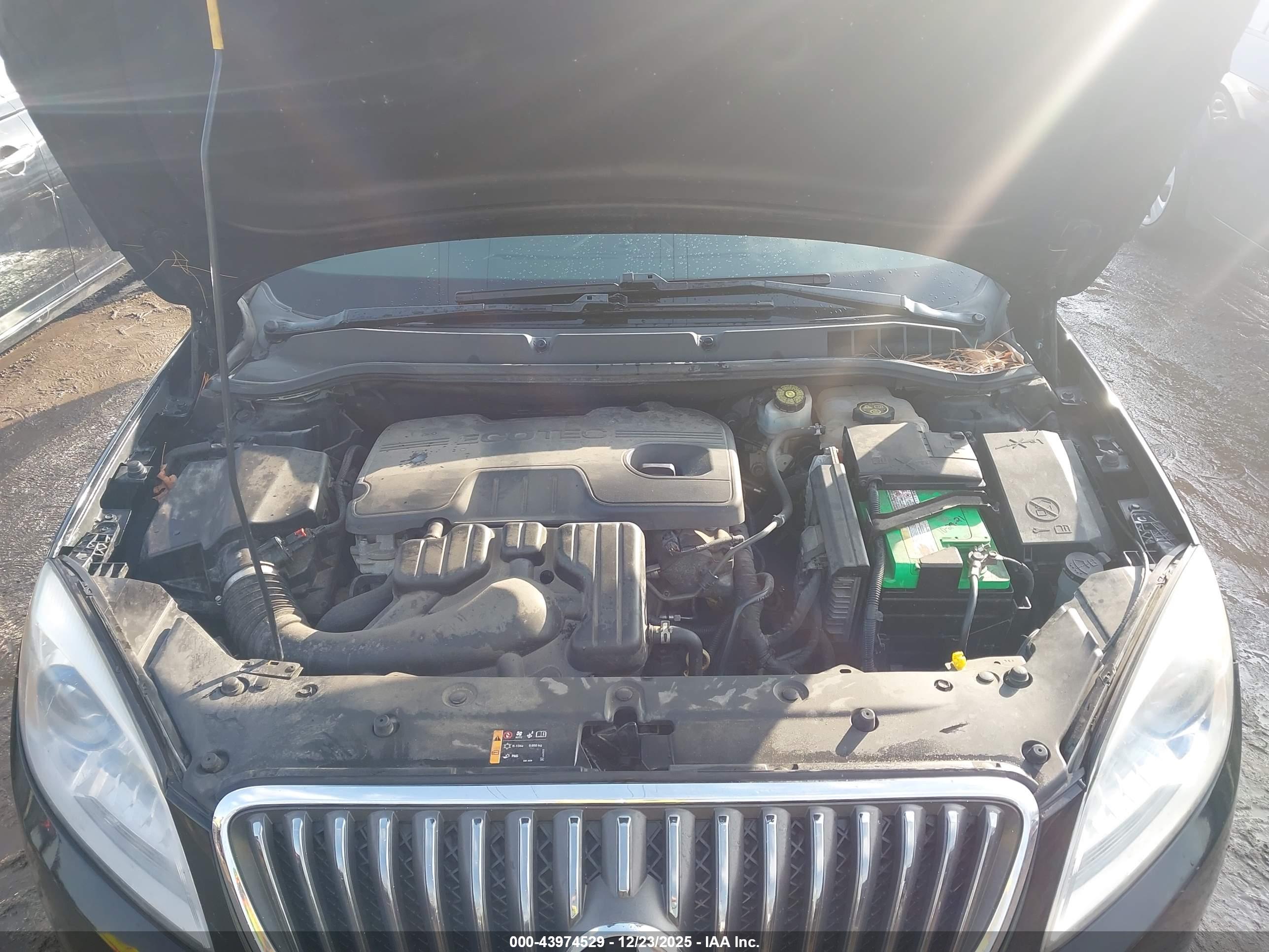 BUICK VERANO image 10