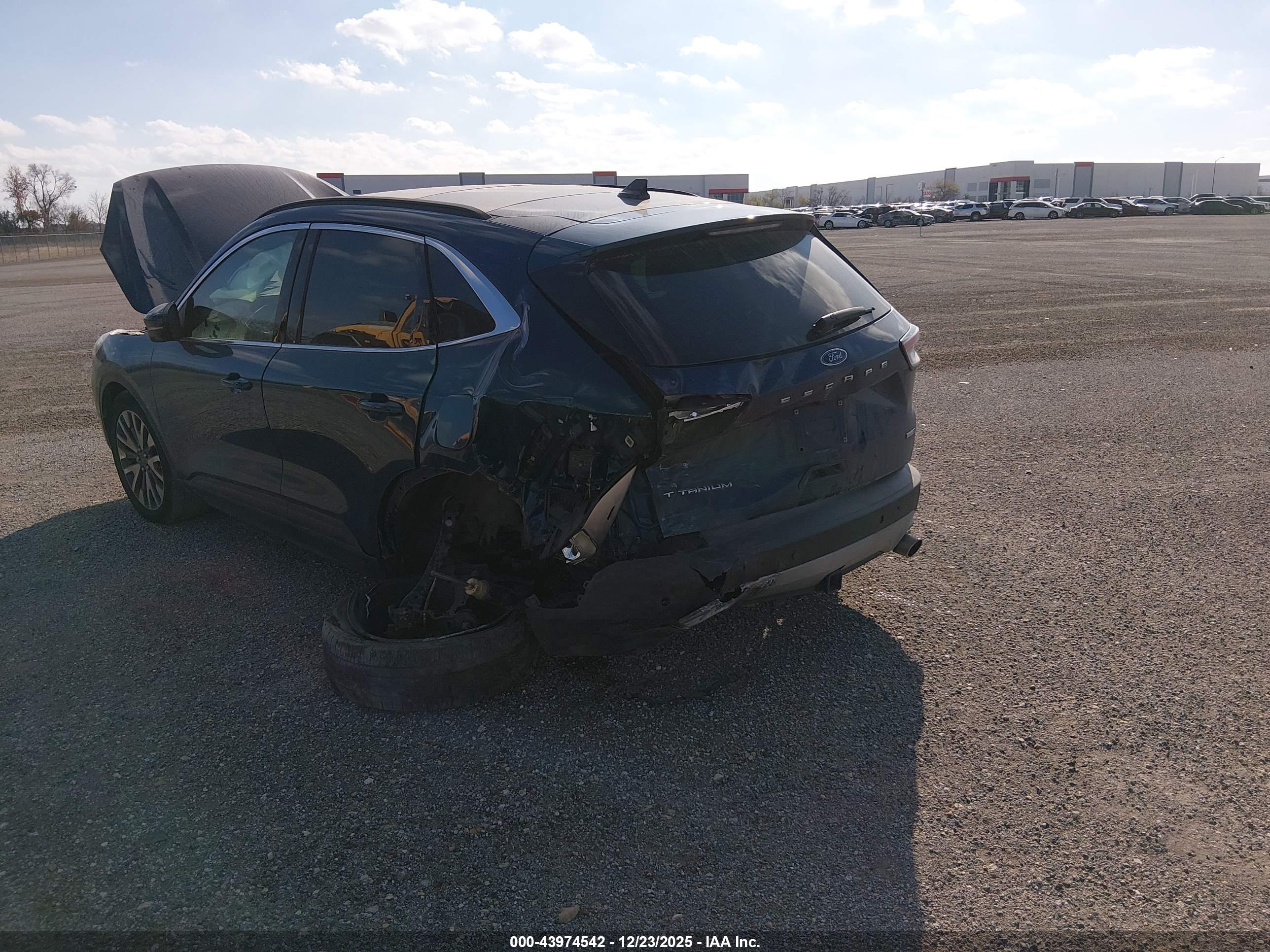 FORD ESCAPE image 6