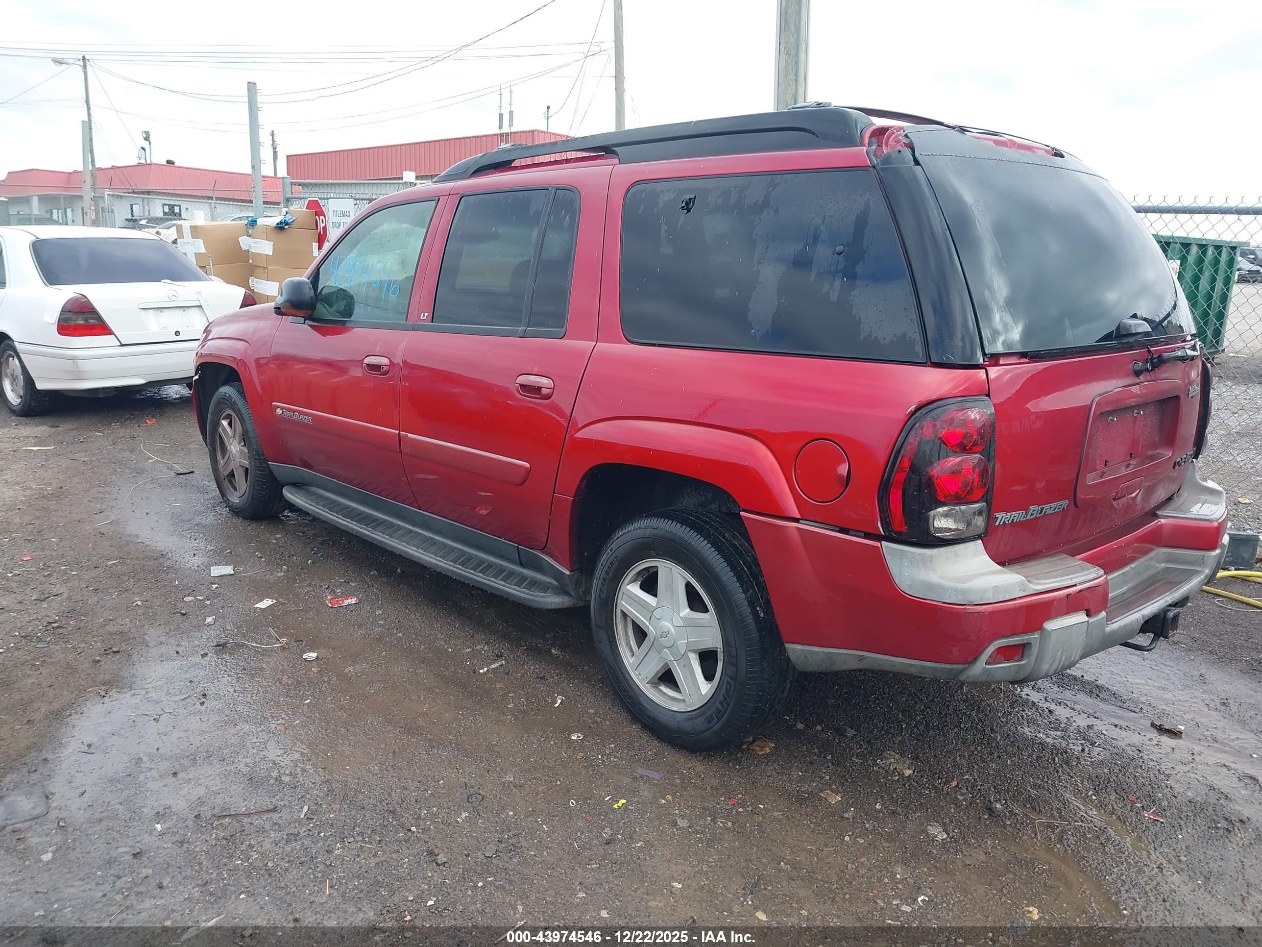 CHEVROLET TRAILBLAZER image 3