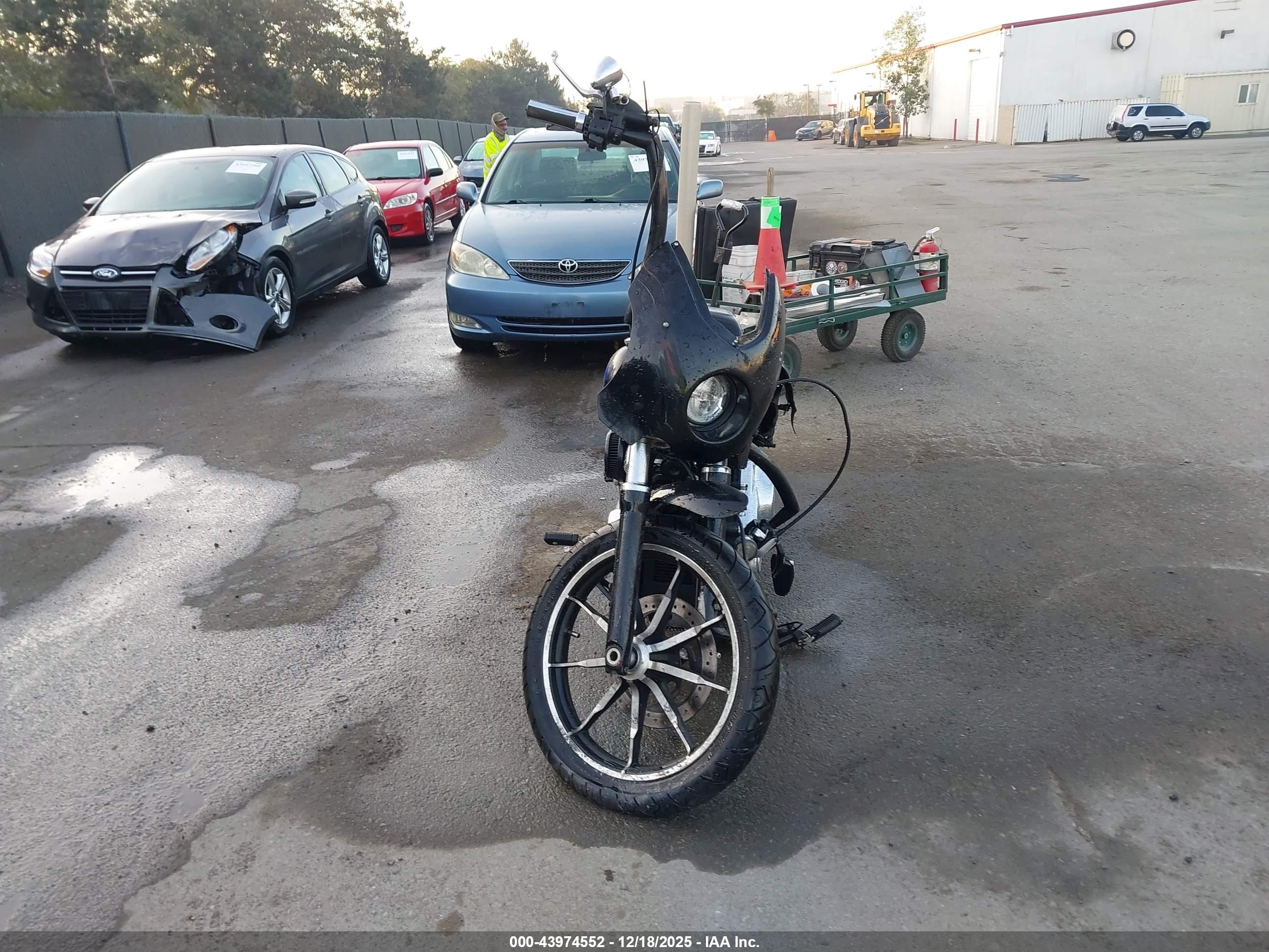 HARLEY-DAVIDSON FXLR image 5