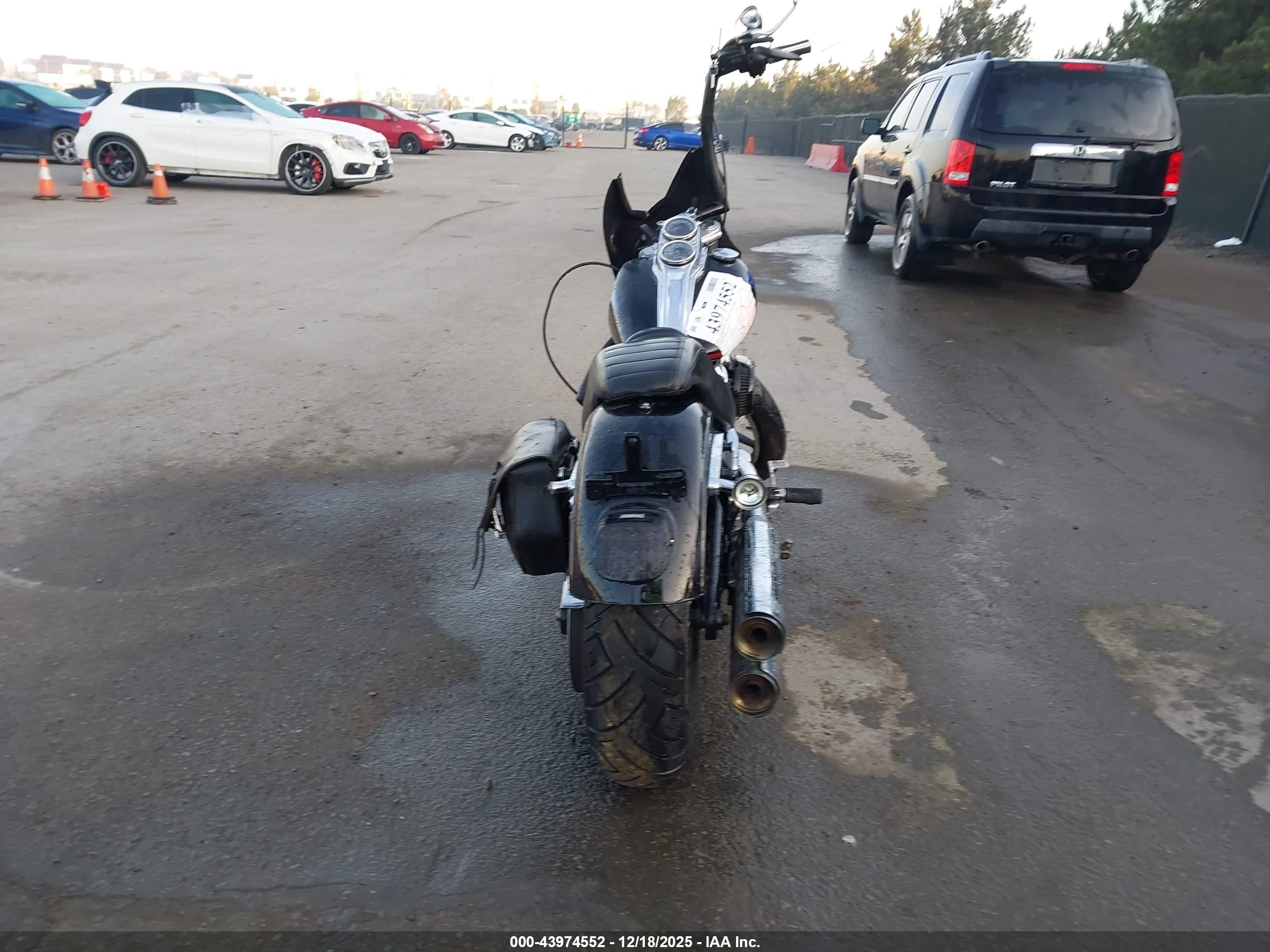 HARLEY-DAVIDSON FXLR image 6