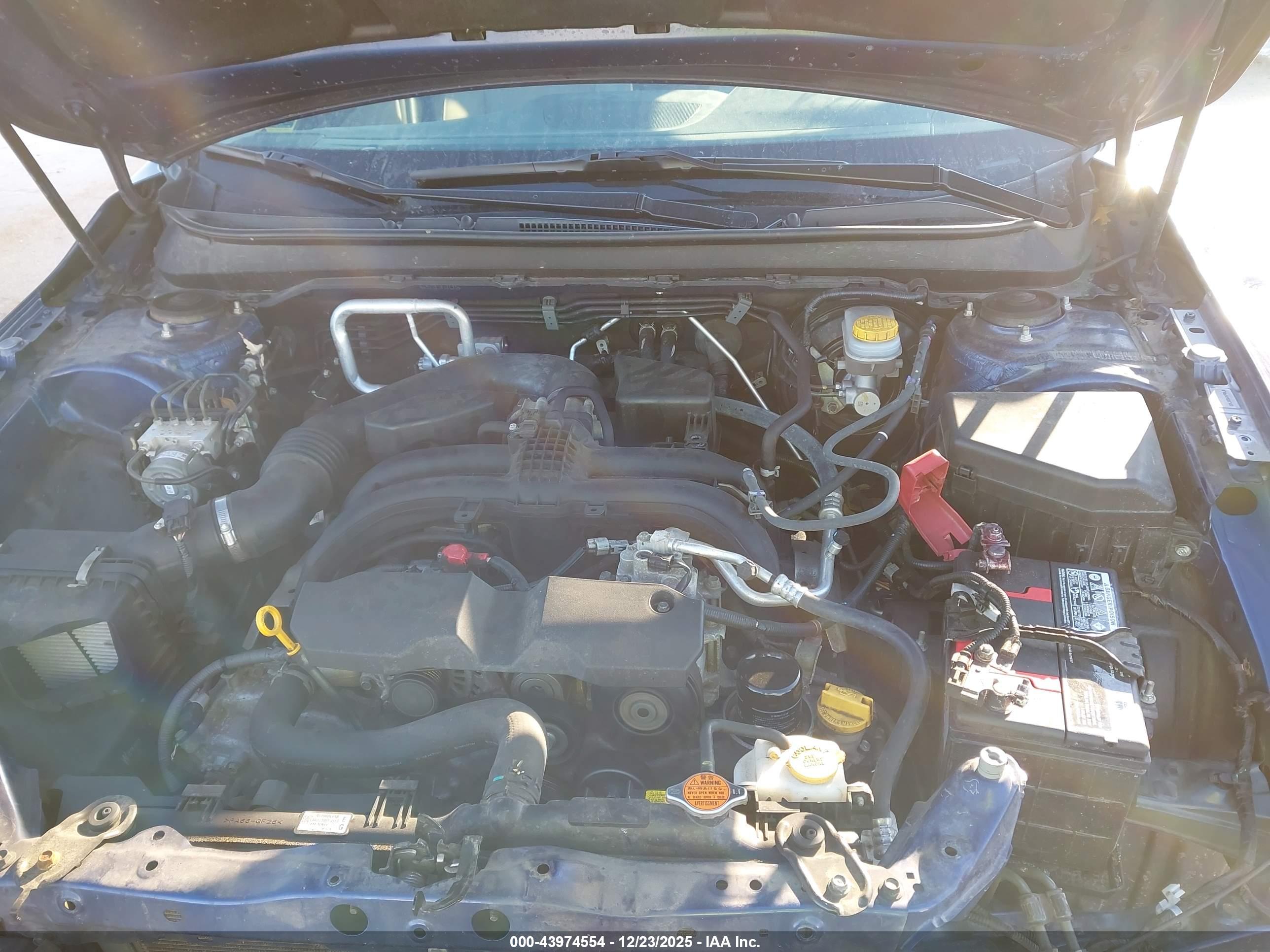 SUBARU OUTBACK image 10