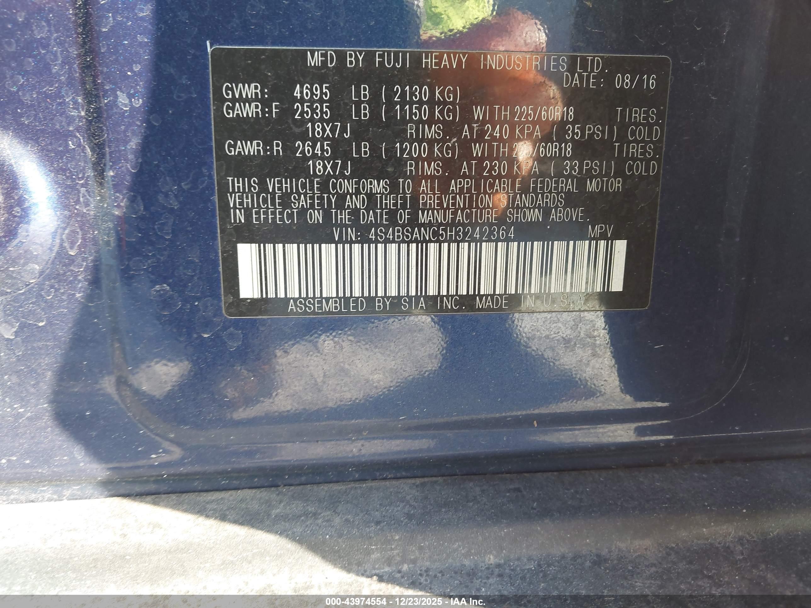 SUBARU OUTBACK image 9