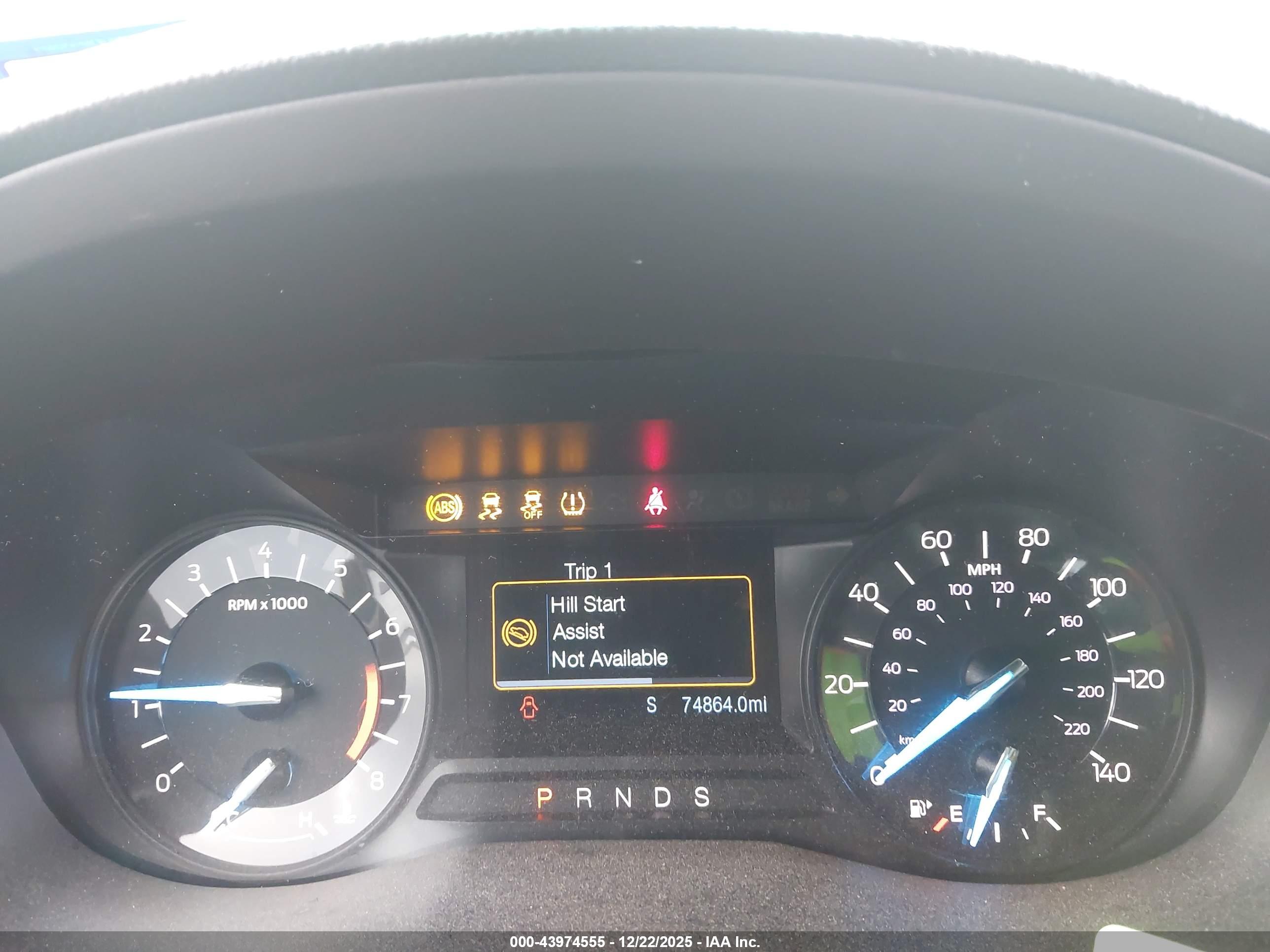FORD EXPLORER image 7