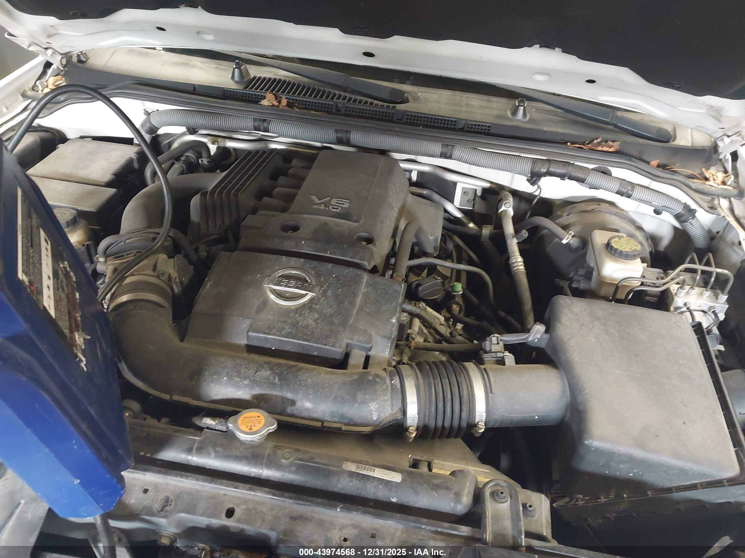 NISSAN FRONTIER image 10