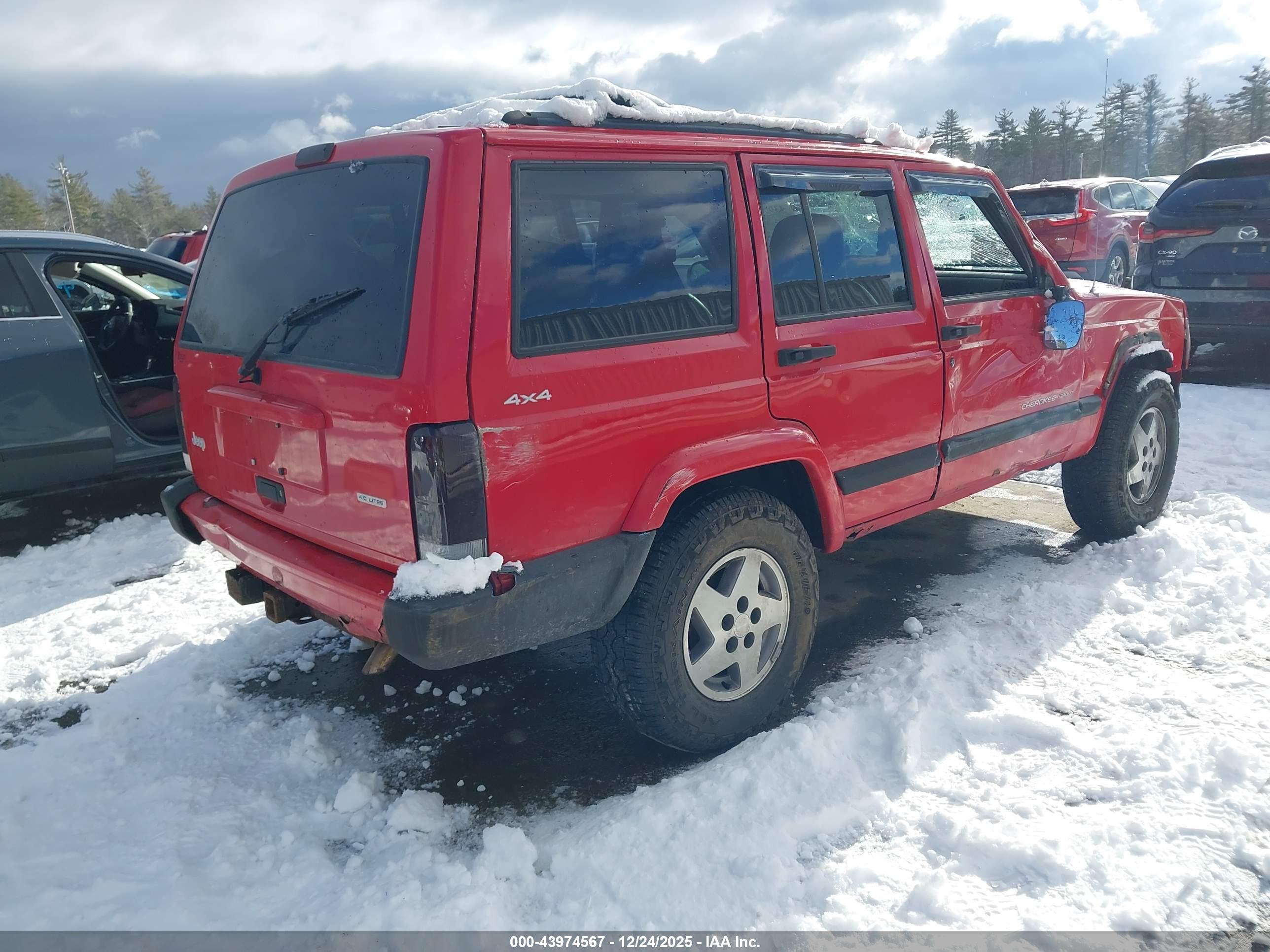JEEP CHEROKEE image 4