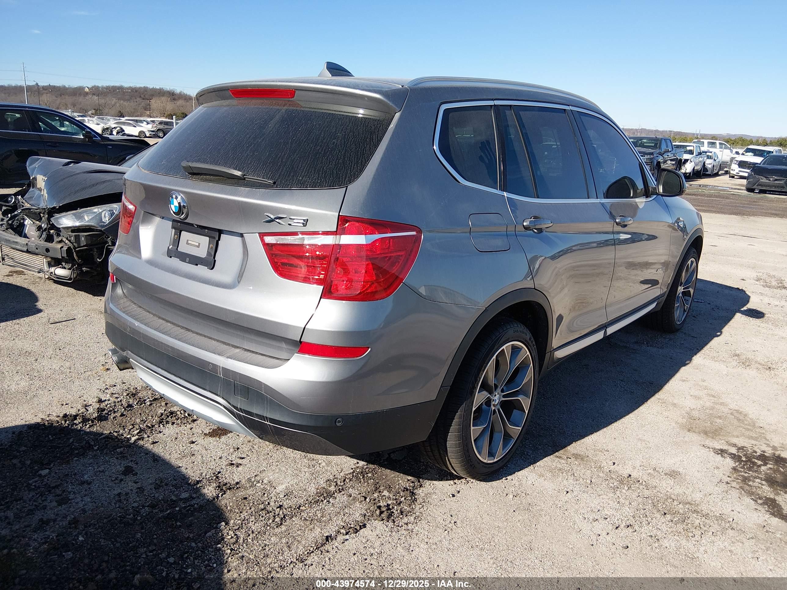BMW X3 image 4