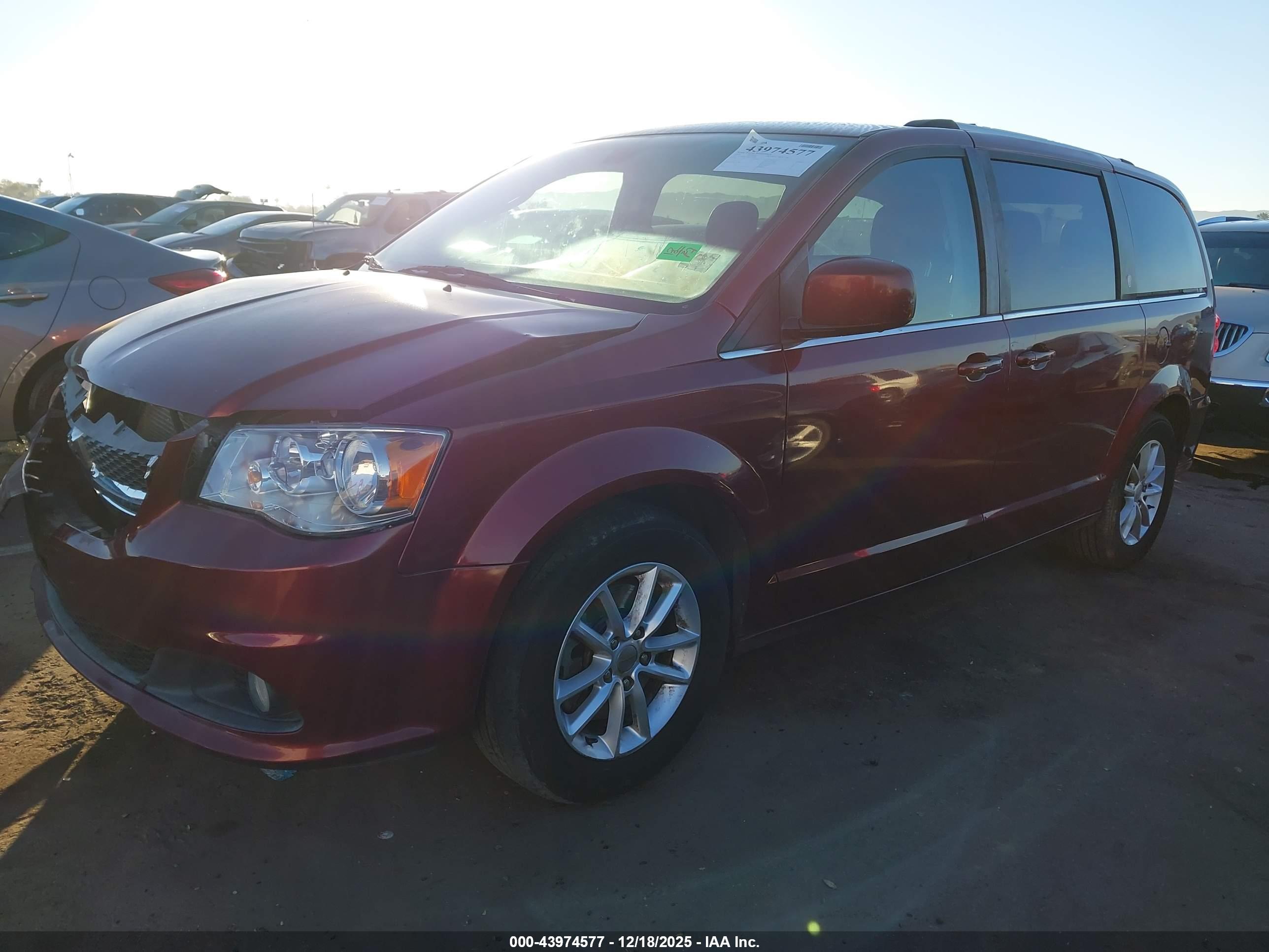 DODGE GRAND image 2