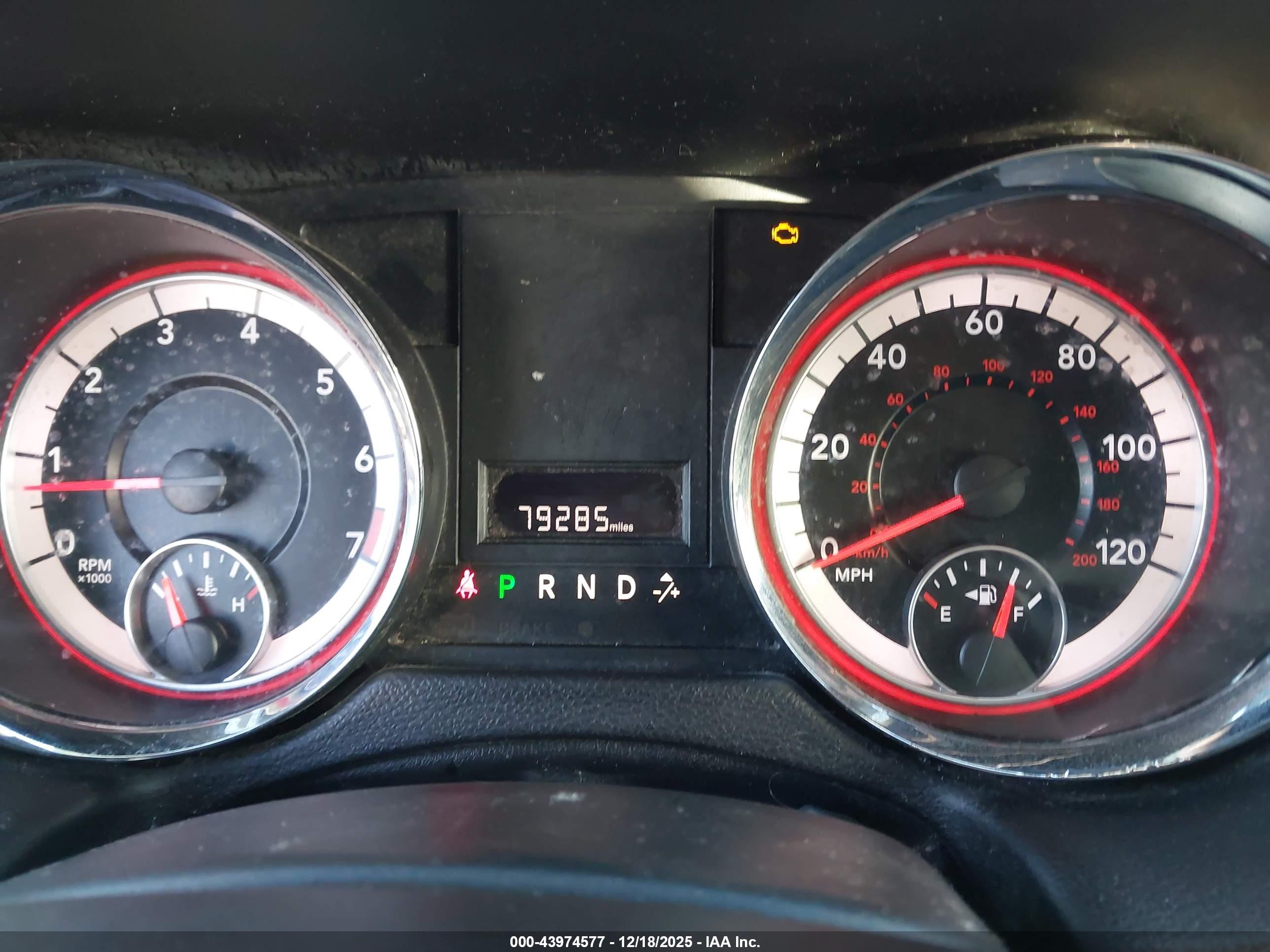 DODGE GRAND image 7