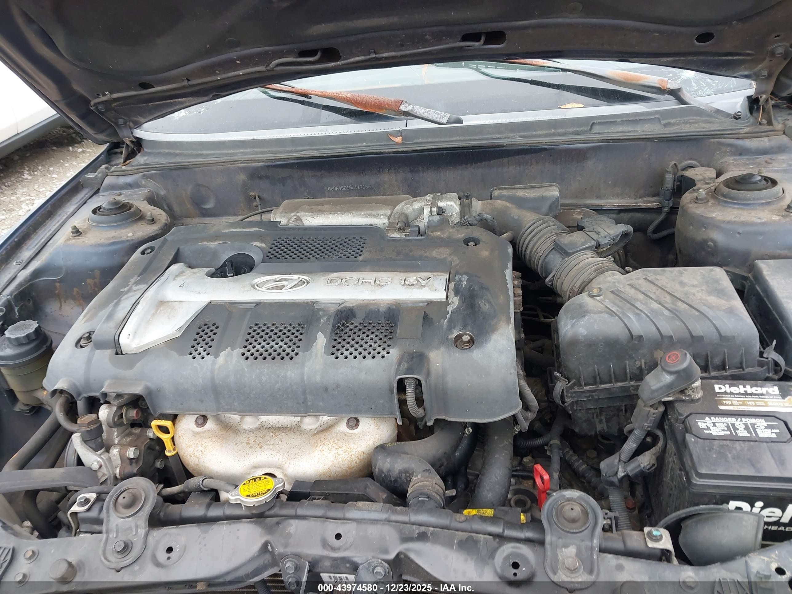 HYUNDAI ELANTRA image 10