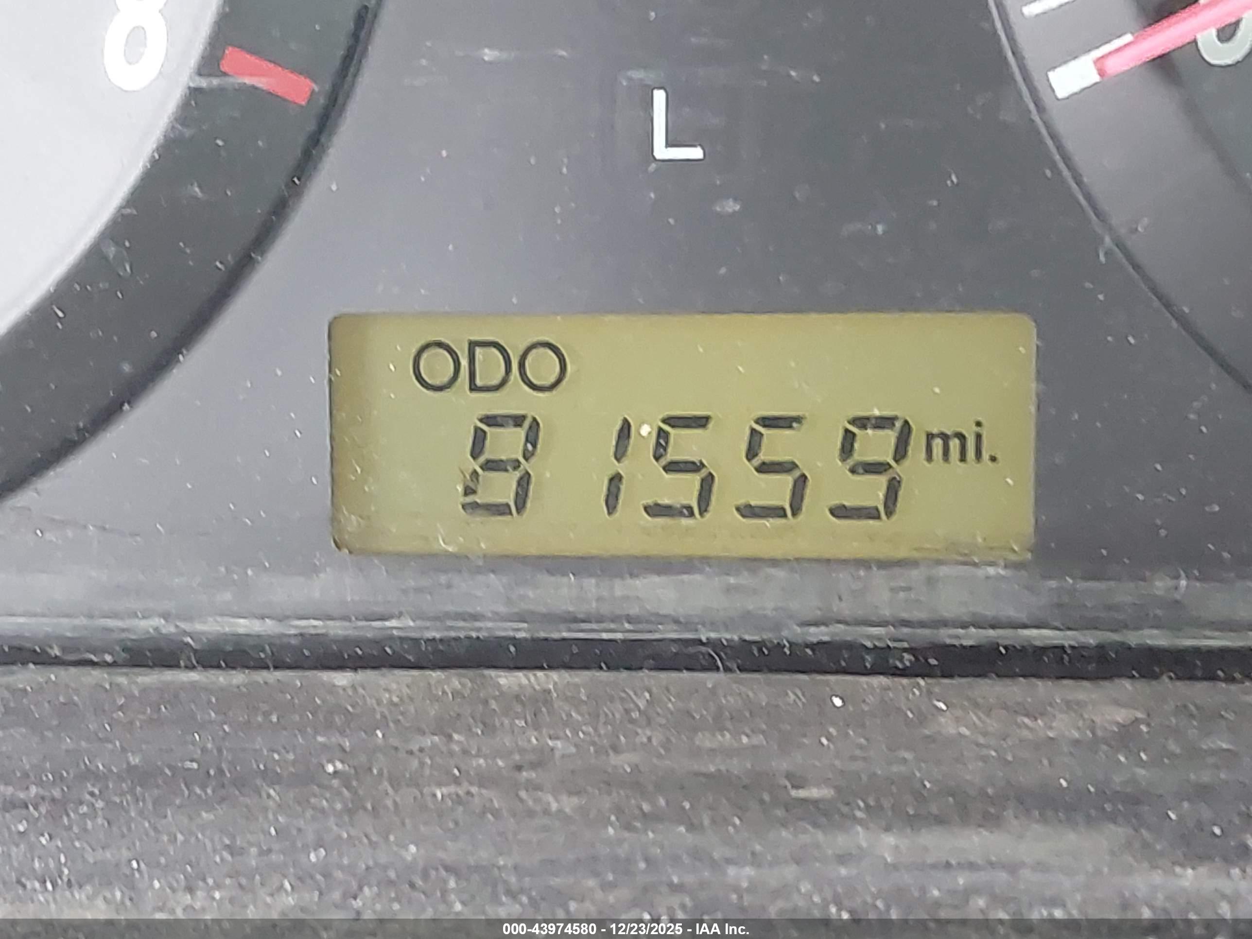 HYUNDAI ELANTRA image 7