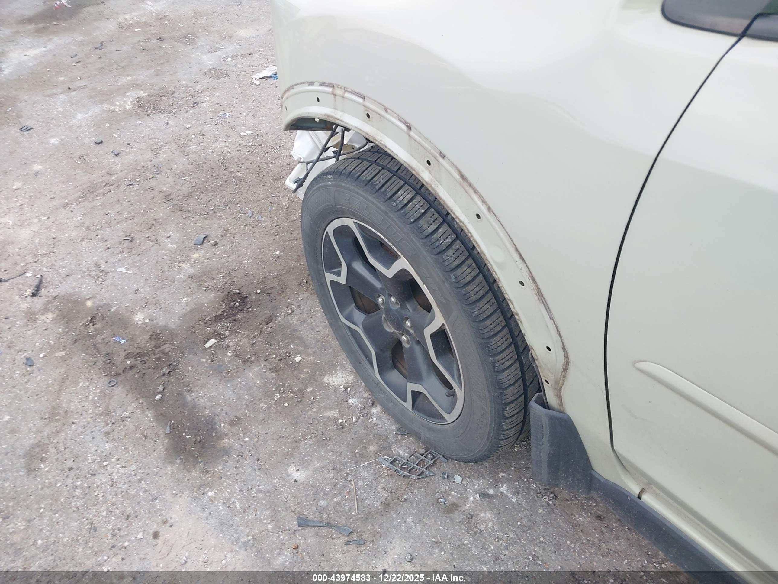 SUBARU XV image 6