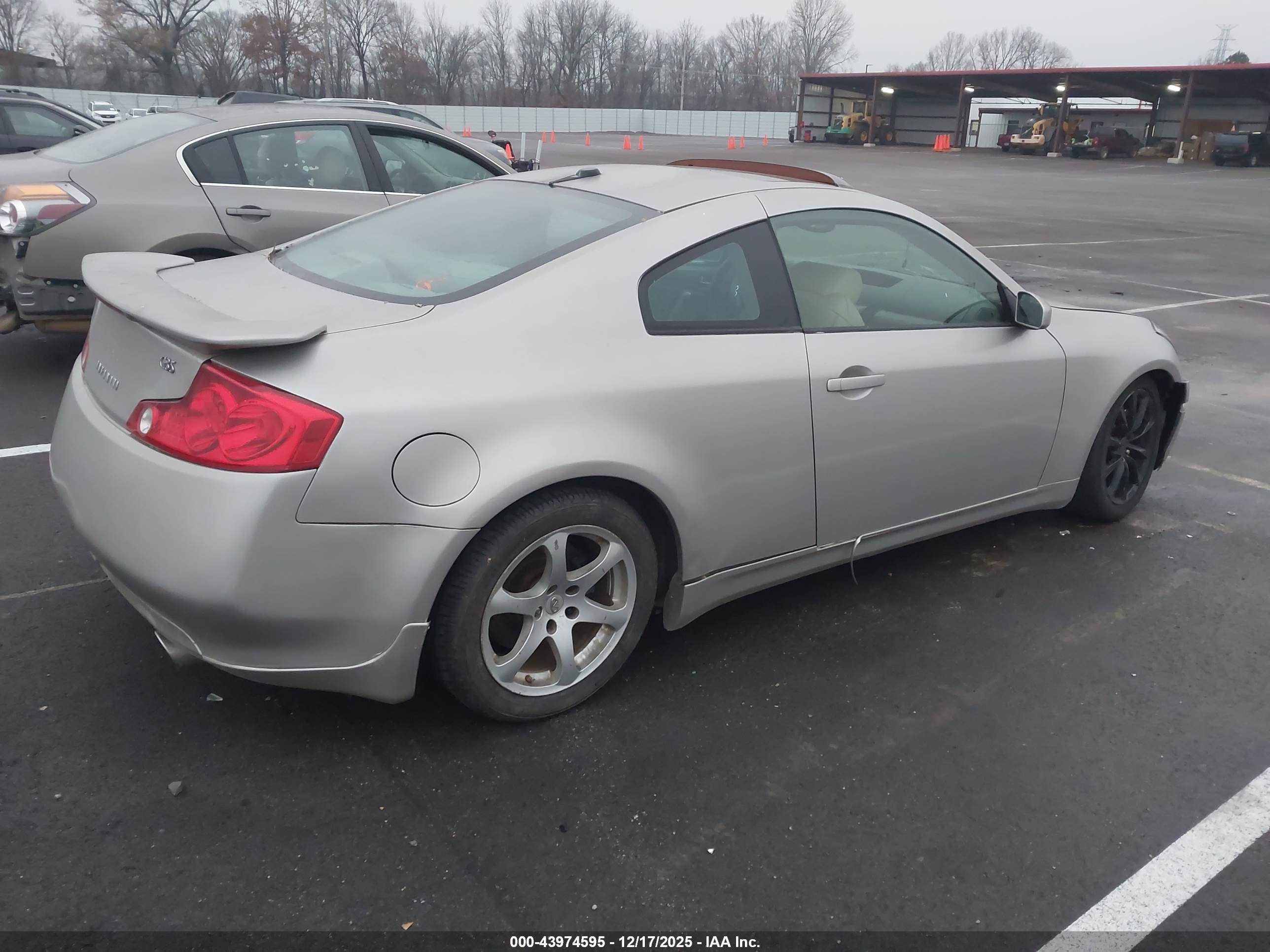 INFINITI G35 image 4