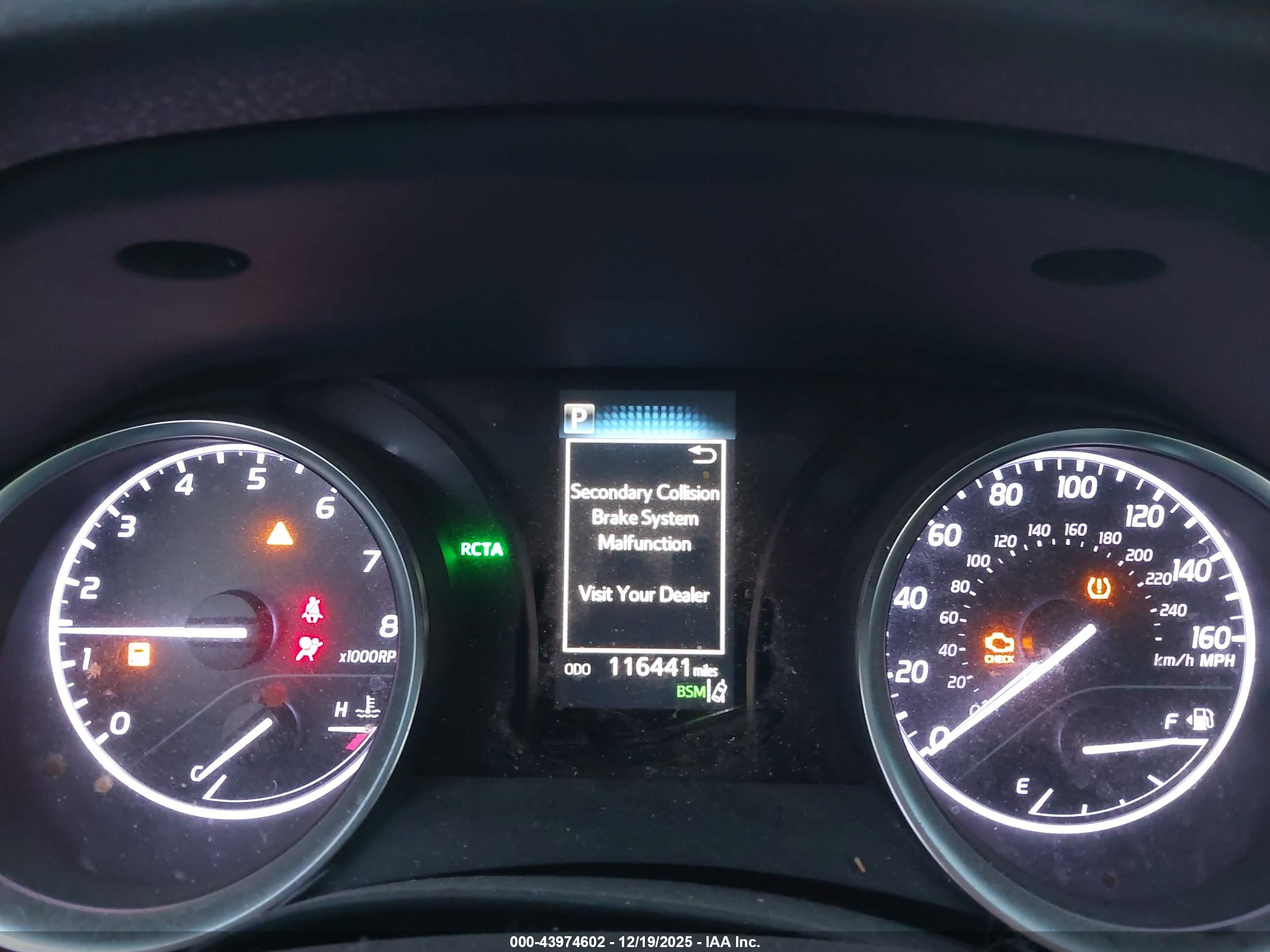 TOYOTA CAMRY image 7