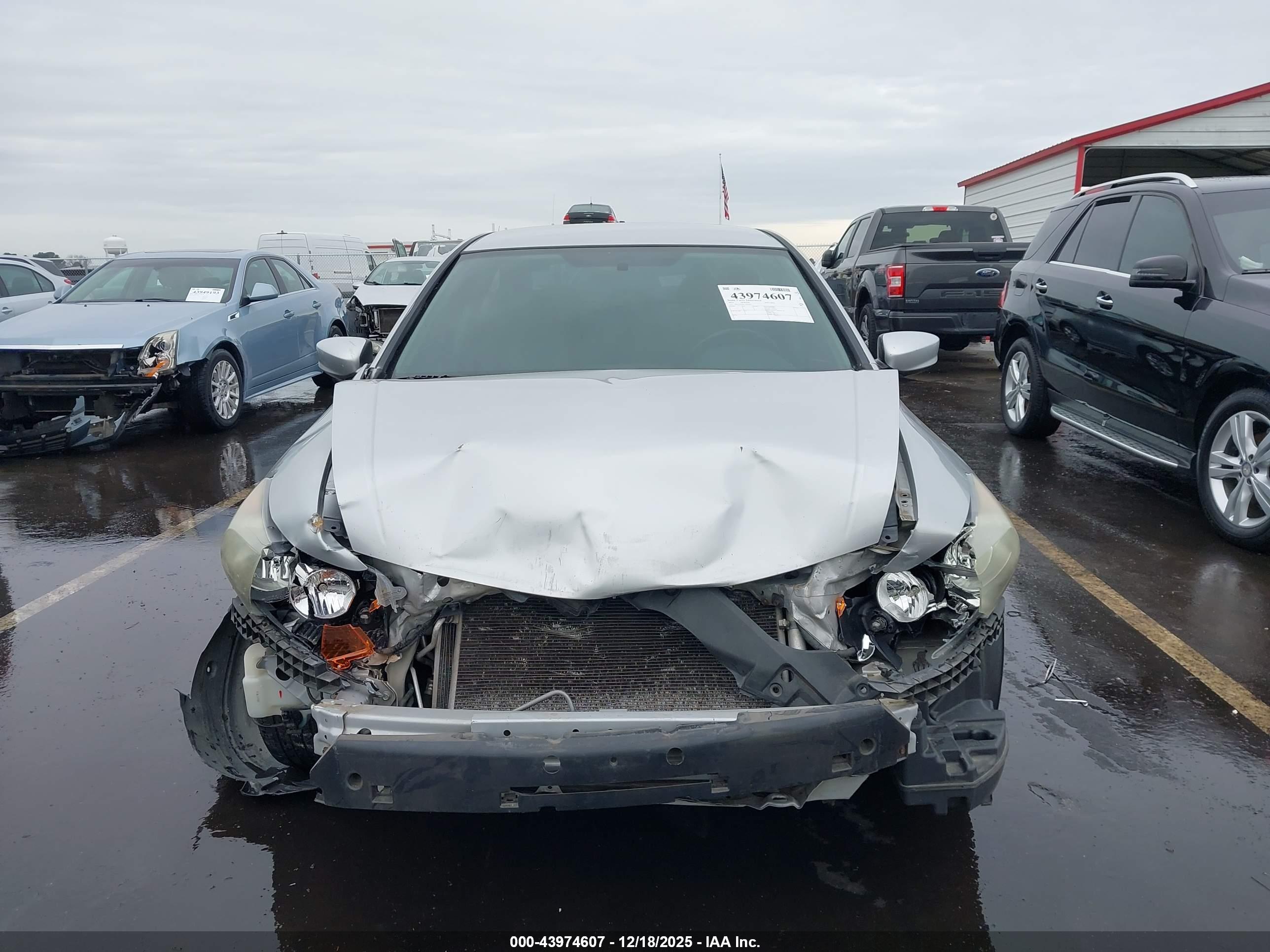 HONDA ACCORD image 6