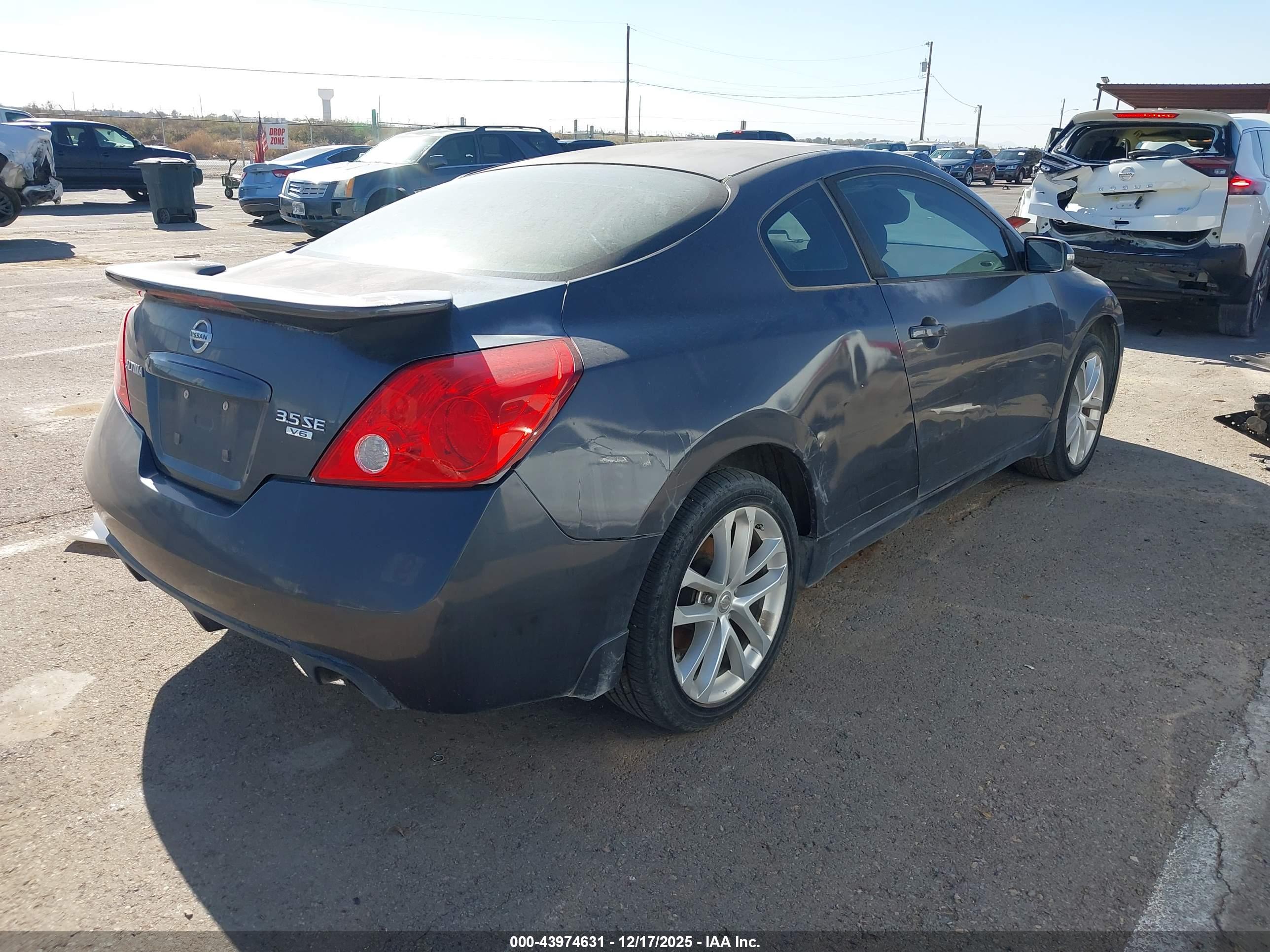 NISSAN ALTIMA image 4