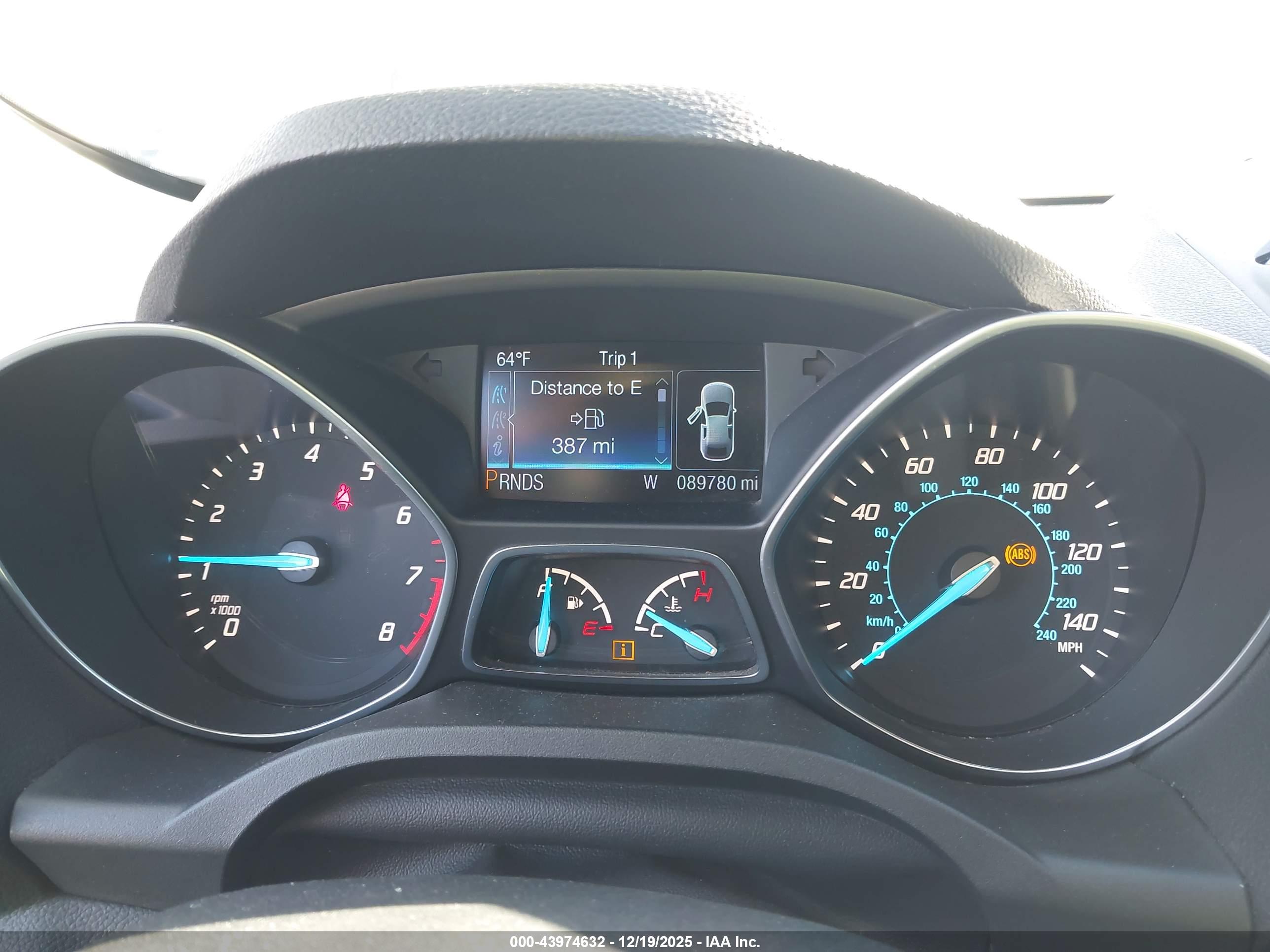 FORD ESCAPE image 7