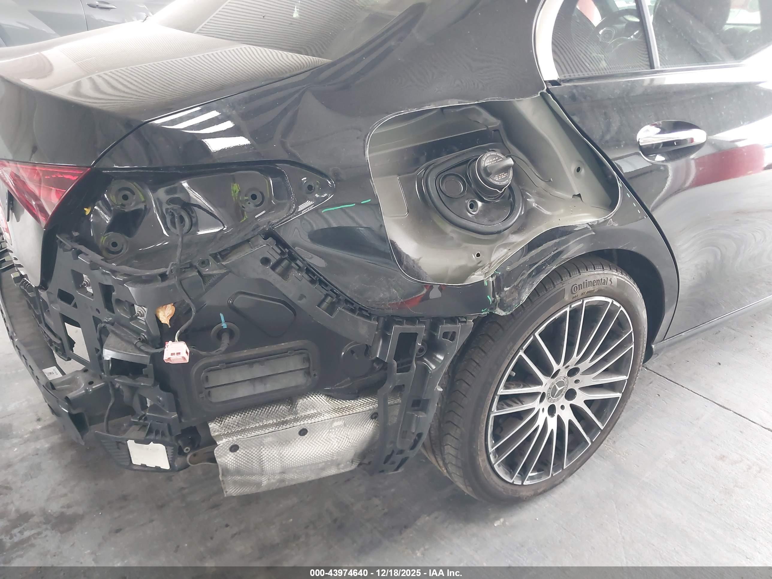 MERCEDES-BENZ C image 6
