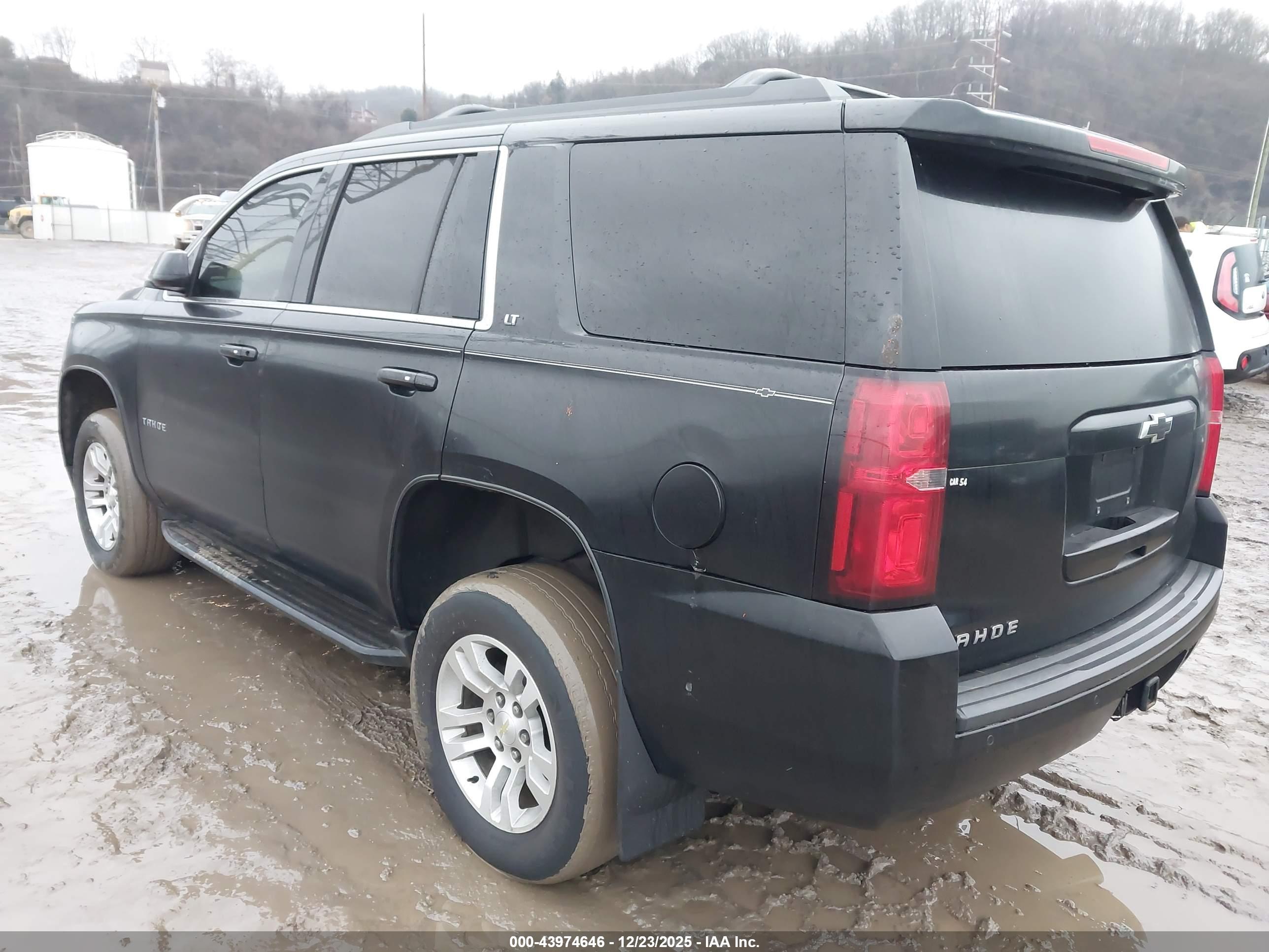 CHEVROLET TAHOE image 3